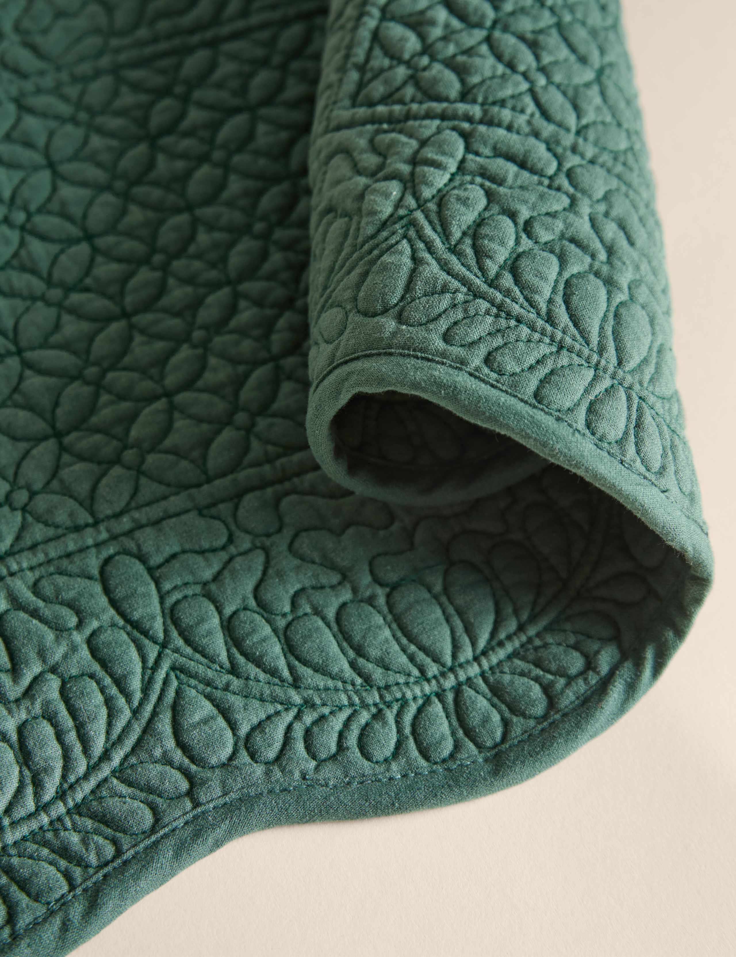 Set of 2 Pure Cotton Quilted Placemats 3 of 4