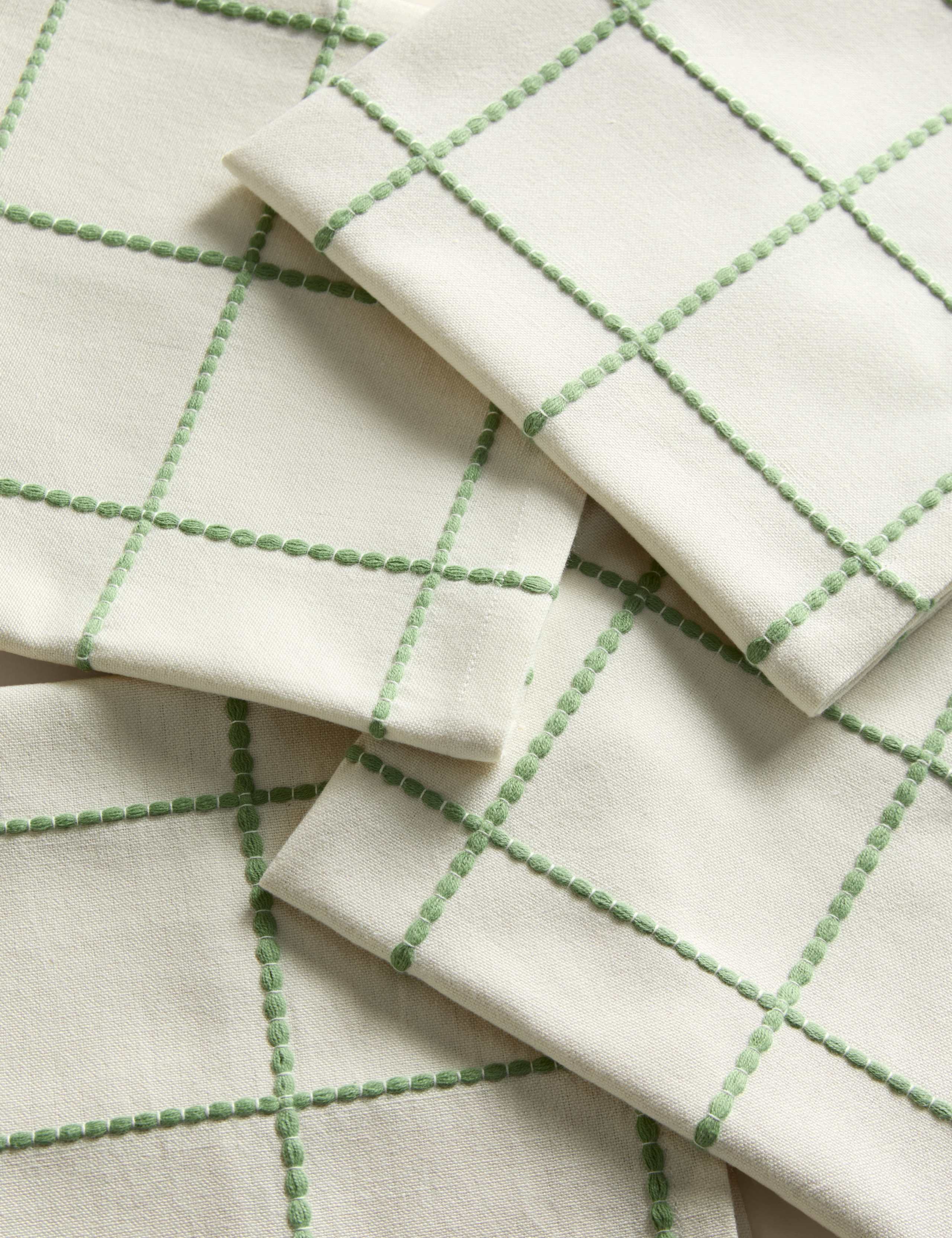 Set of 4 Pure Cotton Checked Napkins 4 of 4
