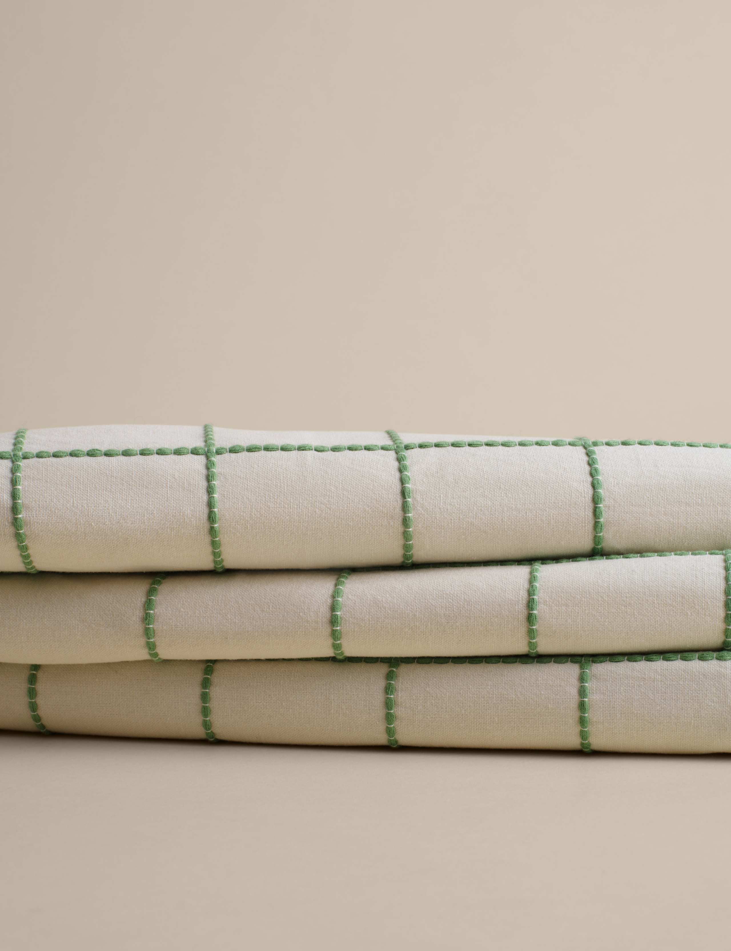 Pure Cotton Woven Checked Tablecloth 4 of 4