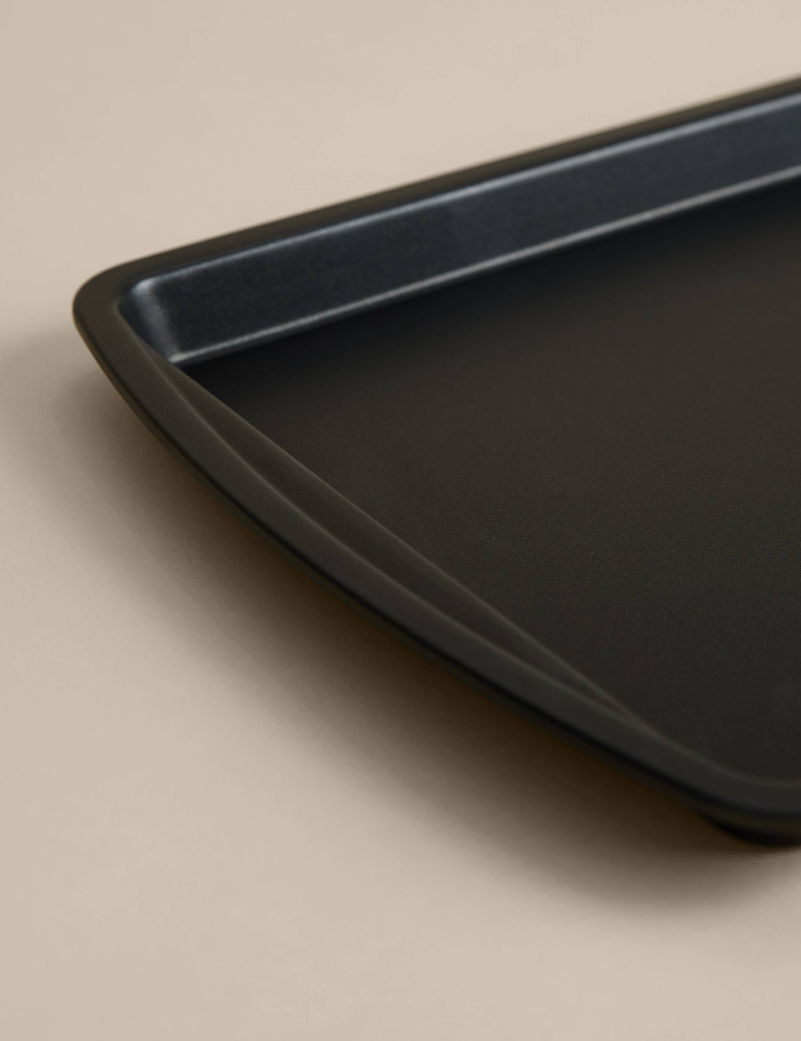 Aluminised Steel 38cm Baking Tray 2 of 3