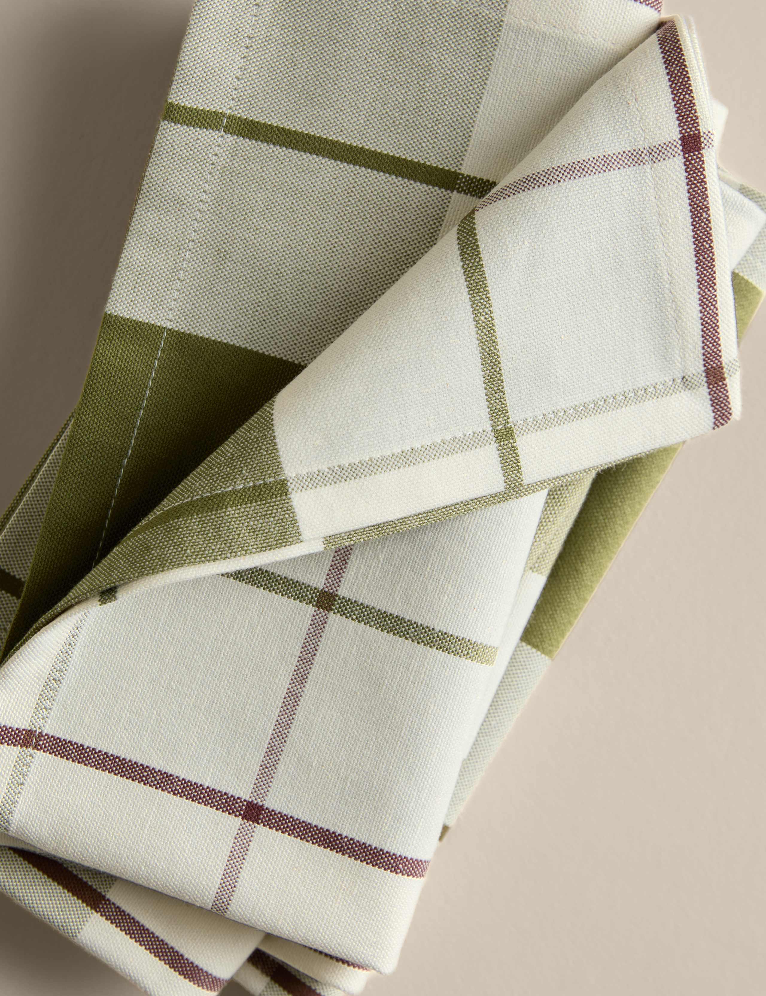 4pk Cotton Rich Checked Napkins 3 of 4