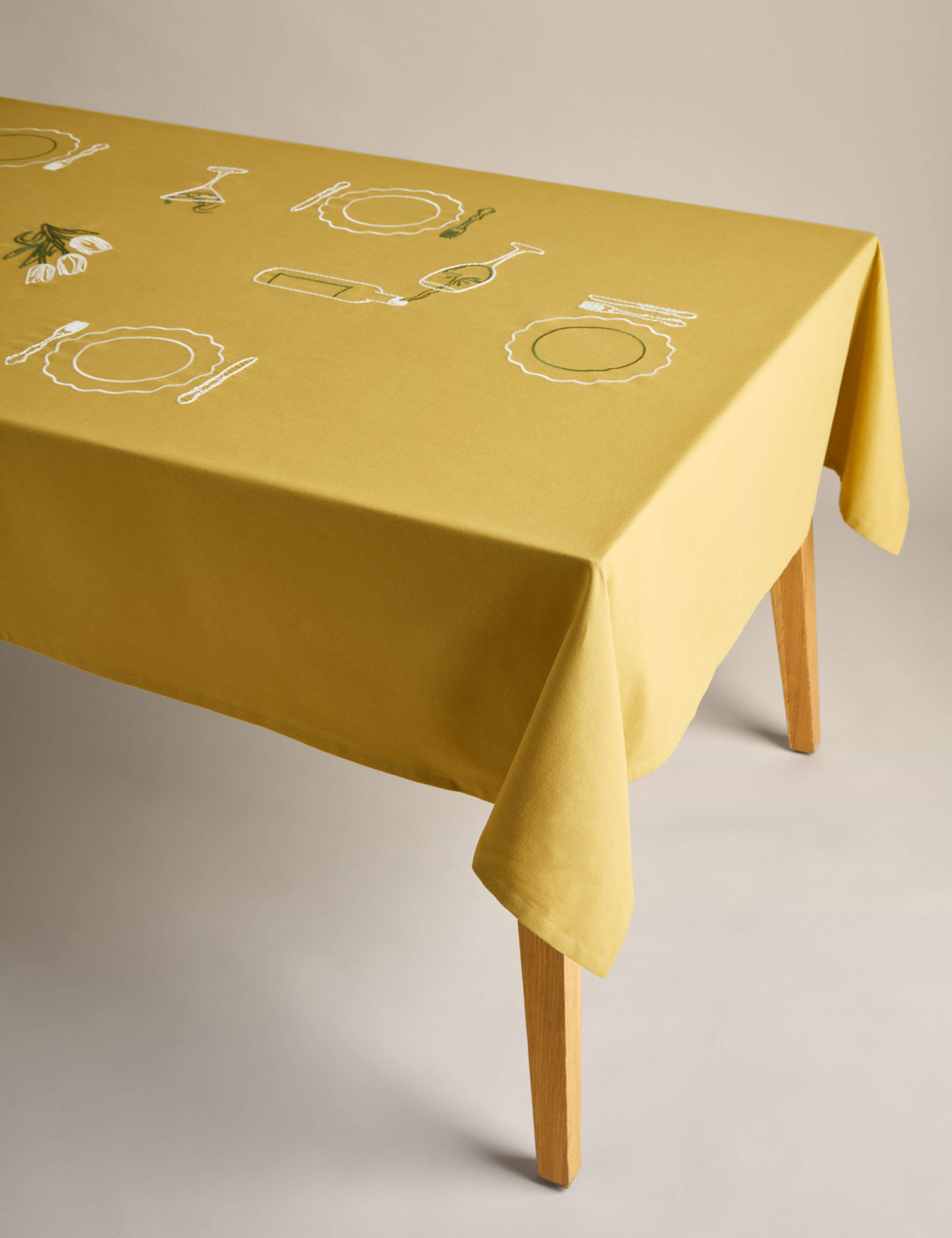 Pure Cotton Bistro Embroidered Tablecloth 7 of 7