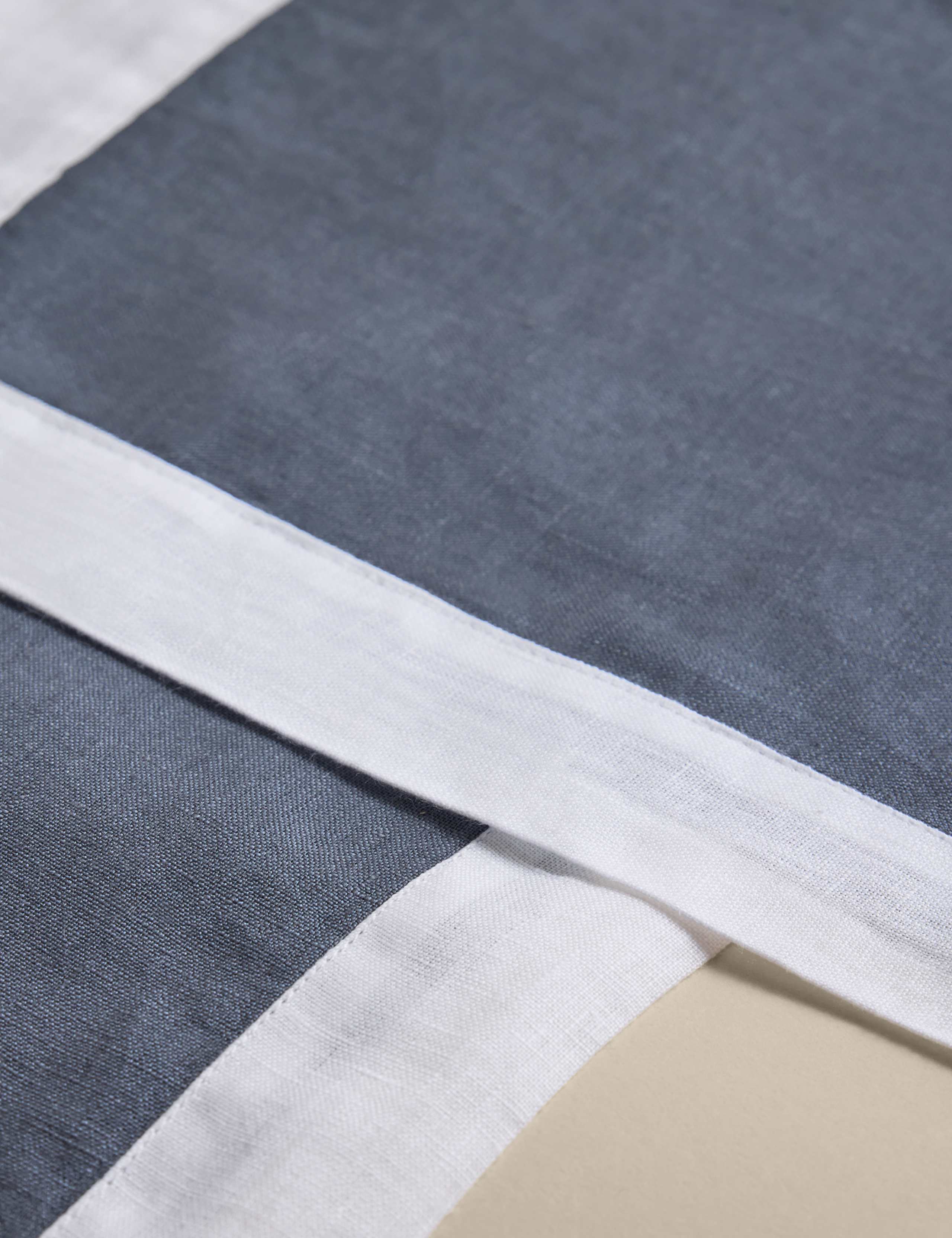 Set of 2 Pure Linen Edge Placemats 4 of 4
