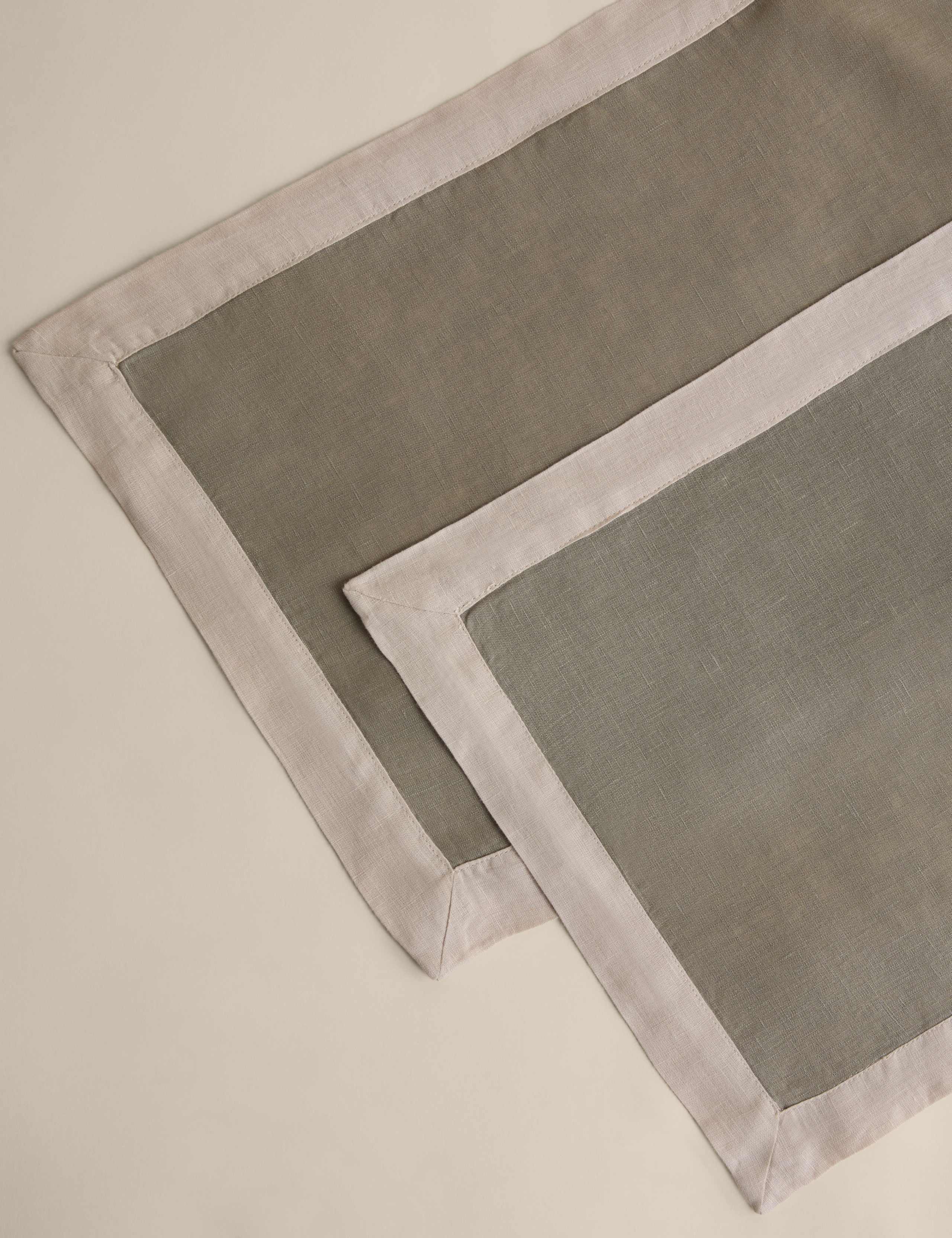 Set of 2 Pure Linen Edge Placemats 3 of 4
