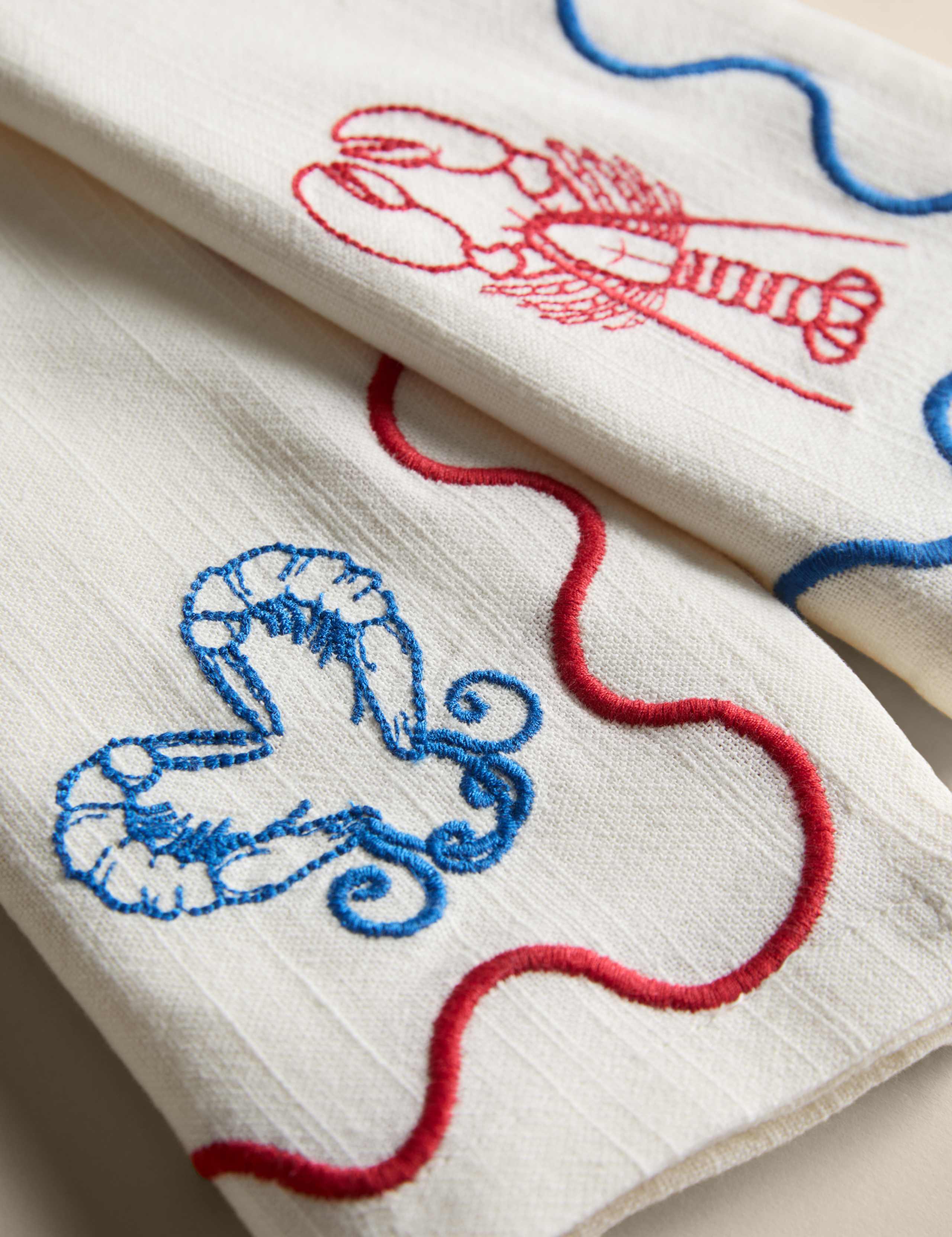 Set of 4 Pure Cotton Bistro Embroidered Napkins 2 of 4