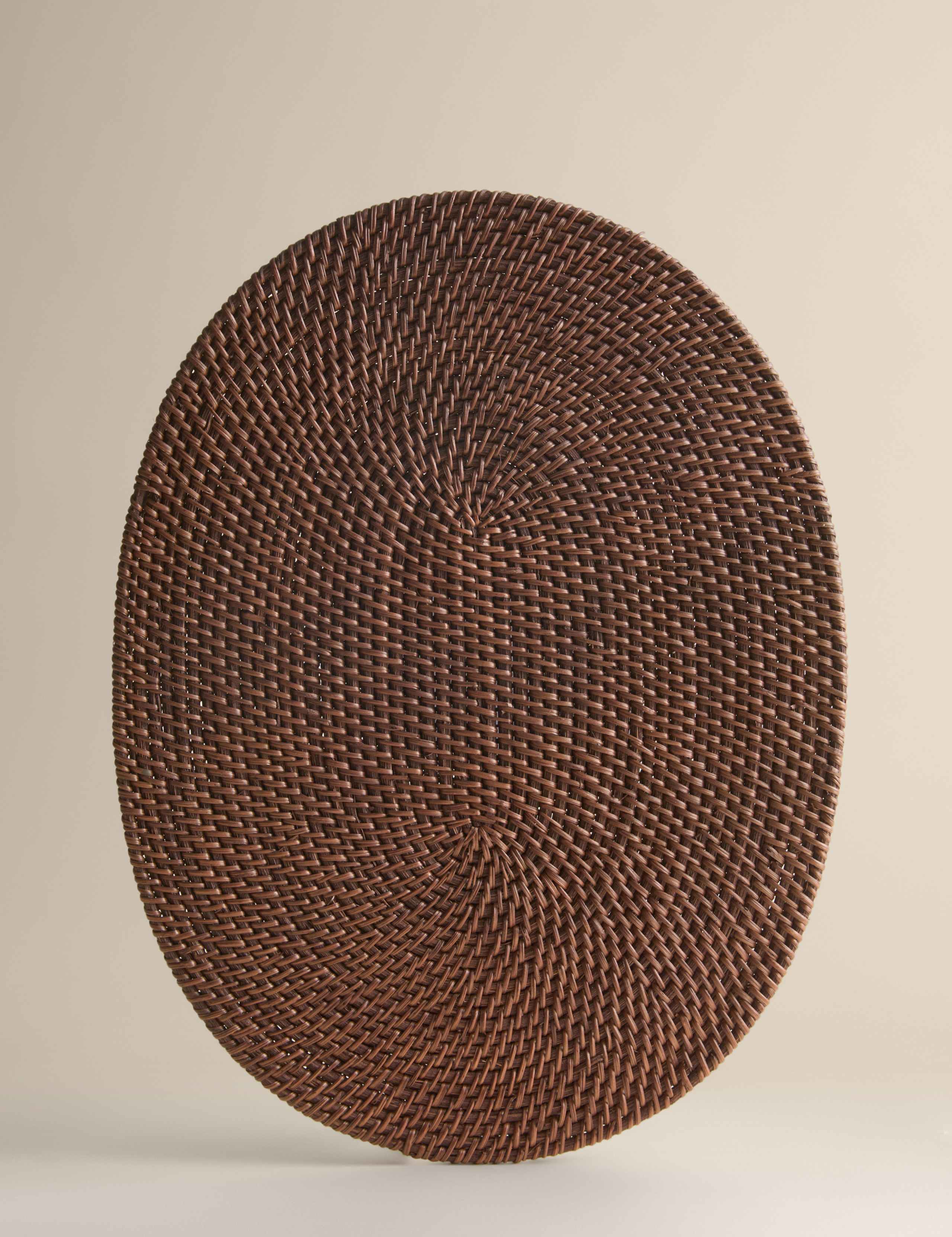 Set of 2 Rattan Oval Placemats 3 of 5