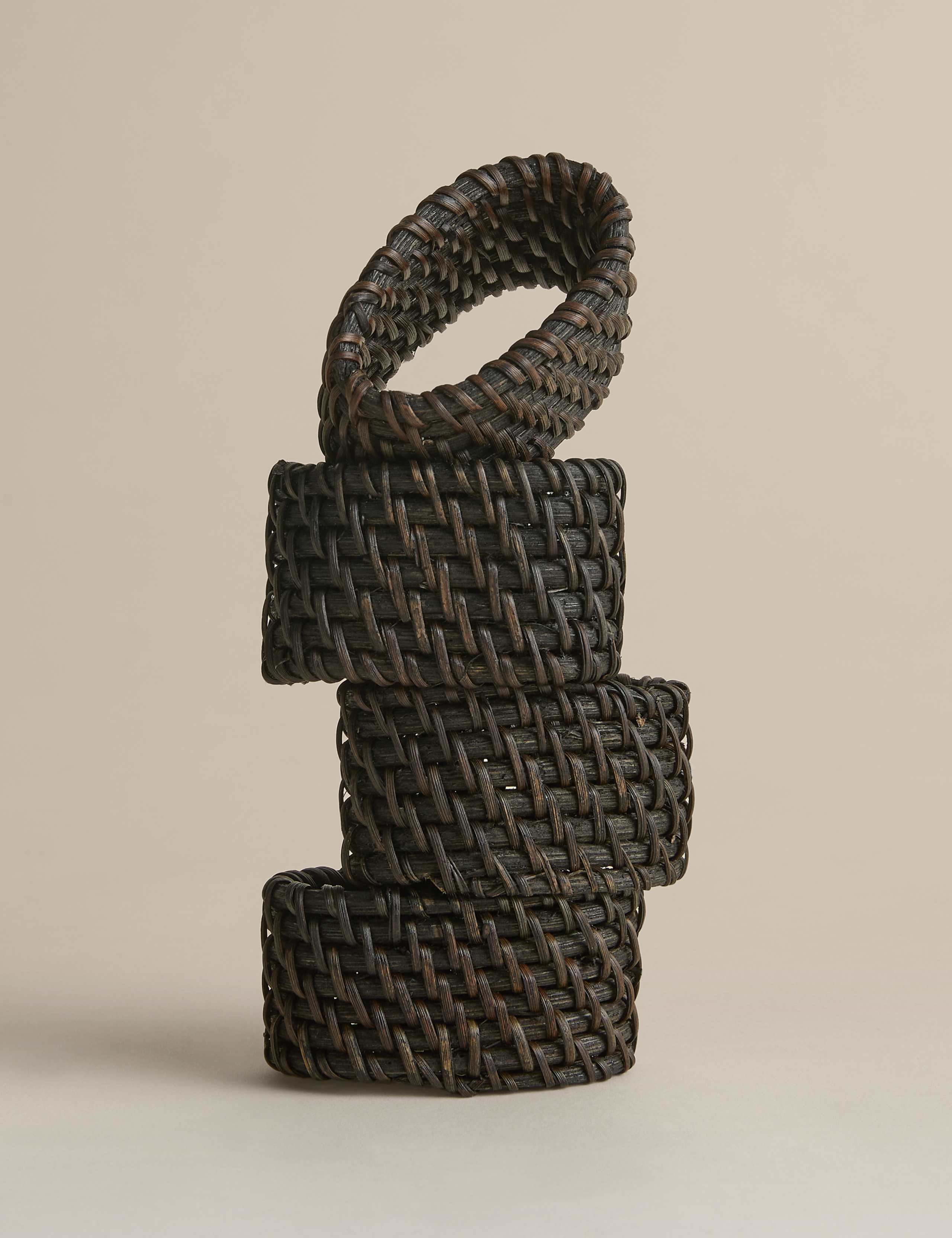 Set of 4 Rattan Oval Napkin Rings 1 of 4