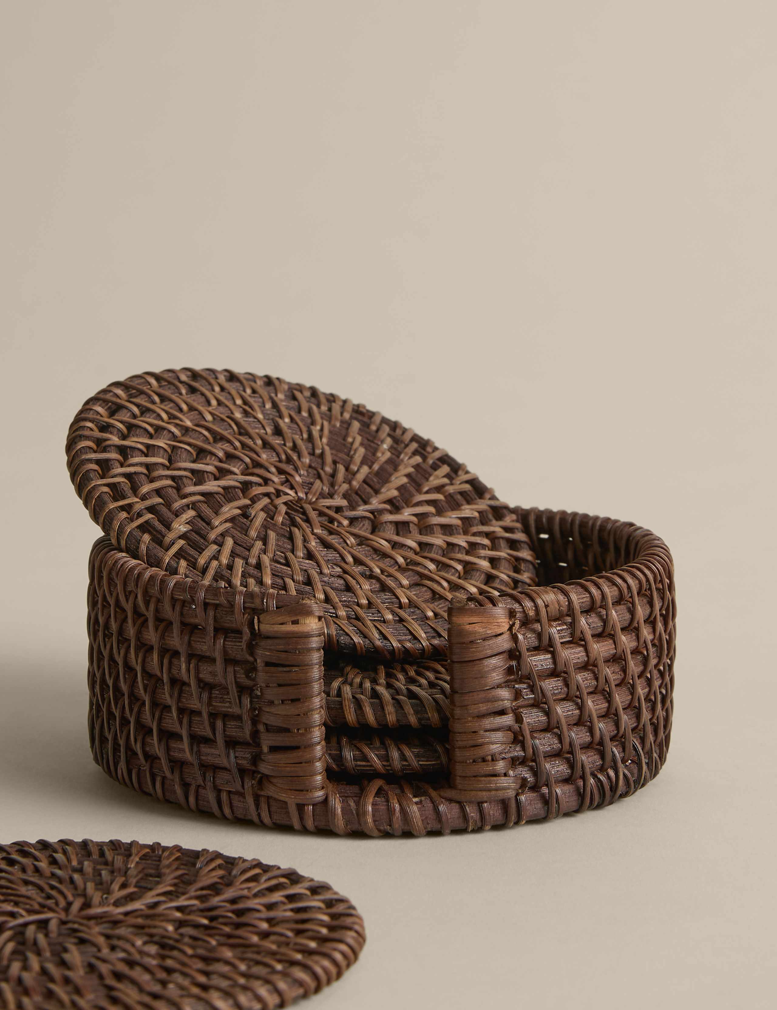 Set of 4 Rattan Oval Coasters with Holder 2 of 4