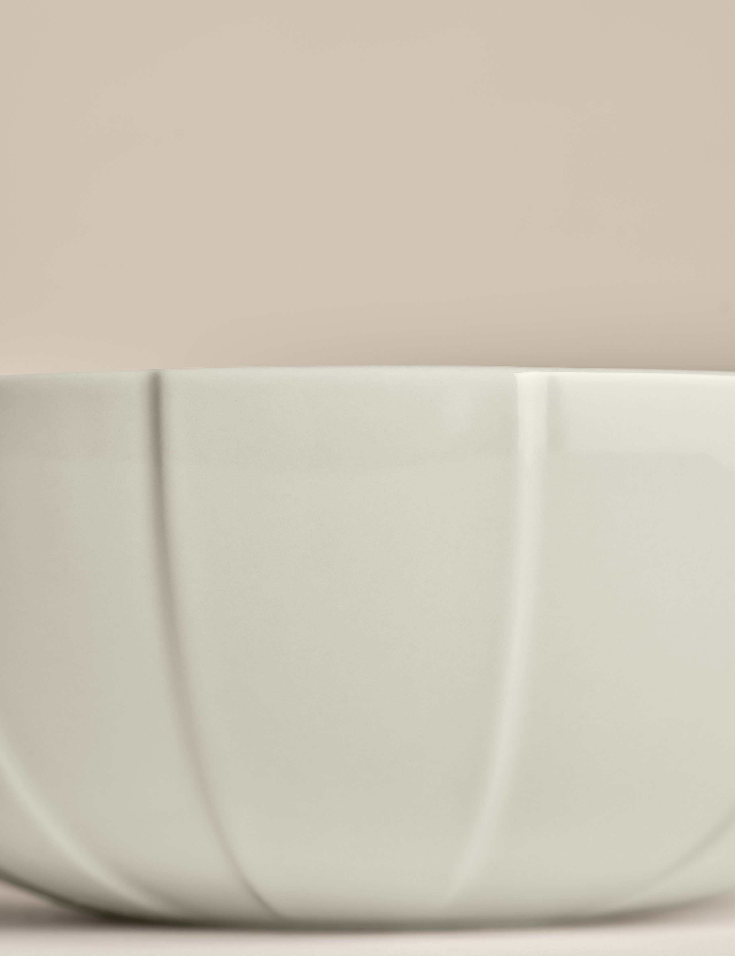 Textured Serve Bowl 2 of 4