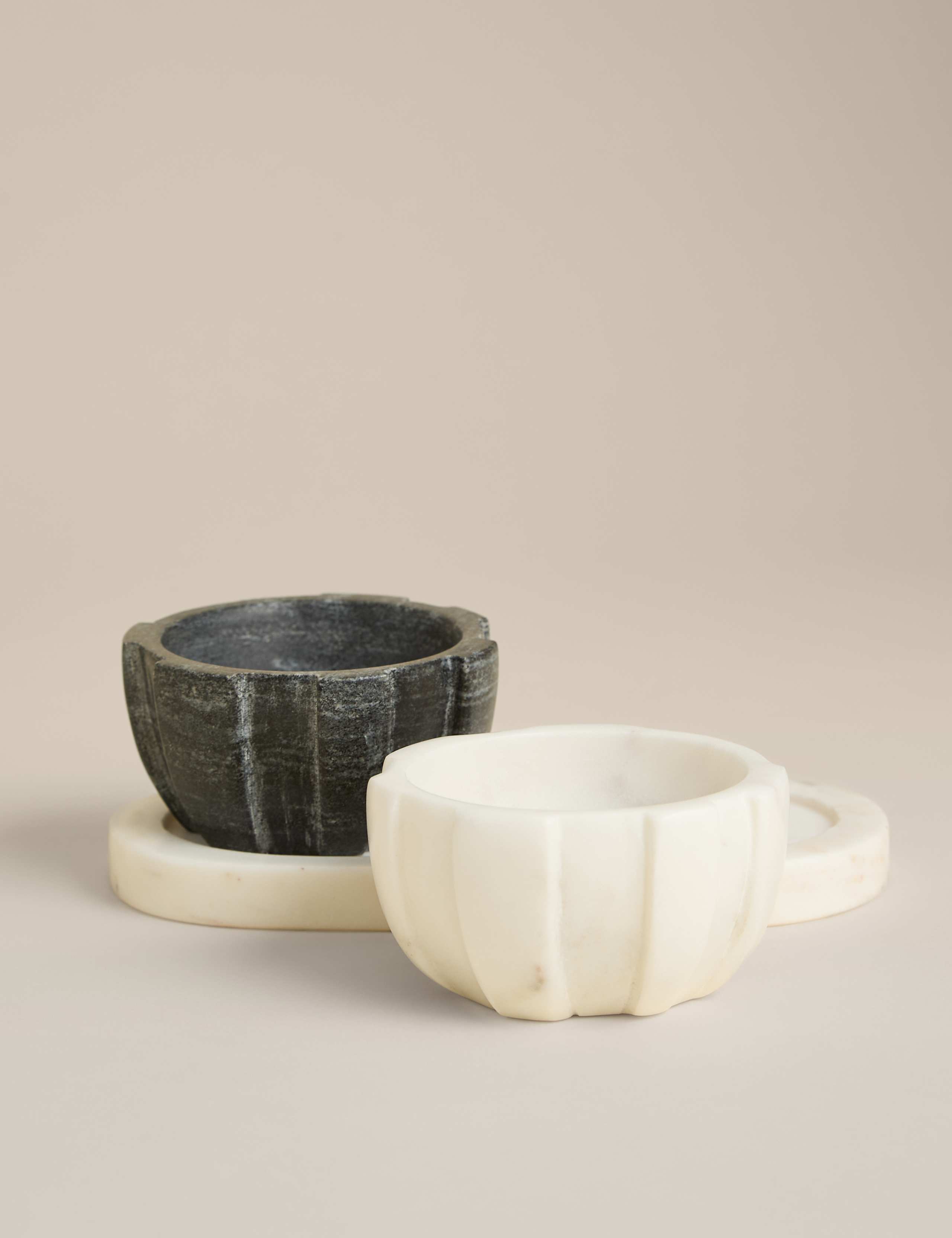 Marble Textured Pinch Pots & Tray 2 of 6
