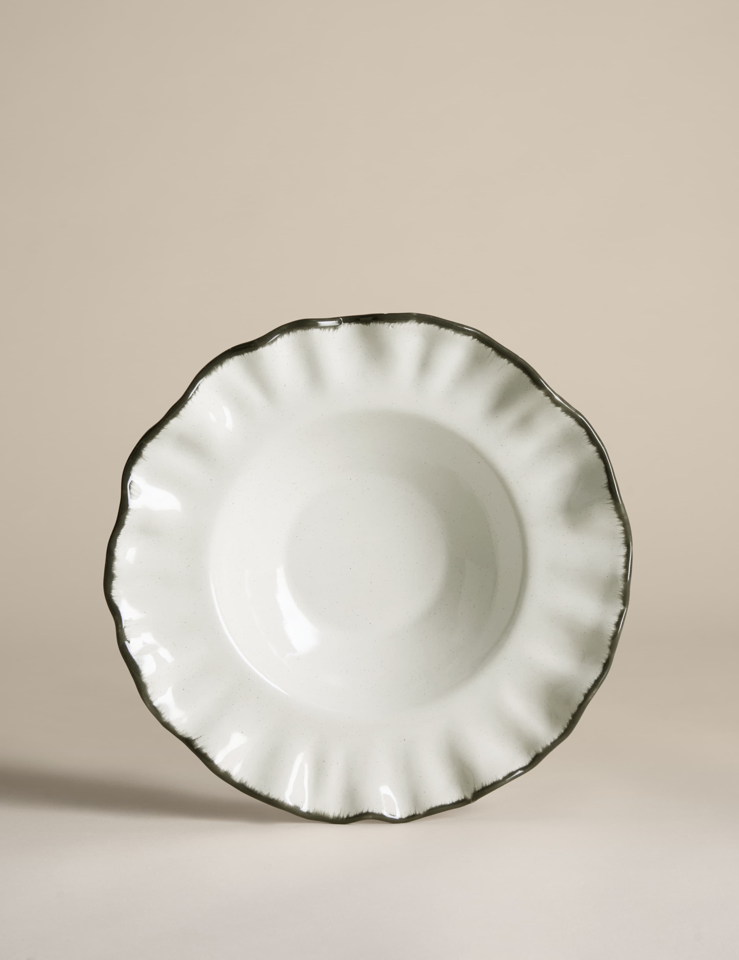 Ruffle Pasta Bowl 3 of 5
