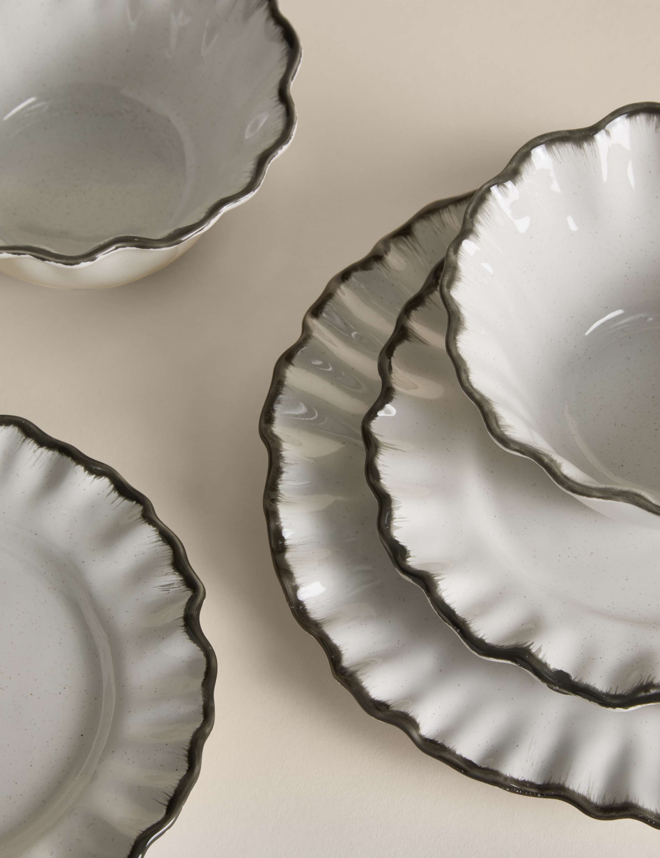 12 Piece Ruffle Dinner Set 3 of 5