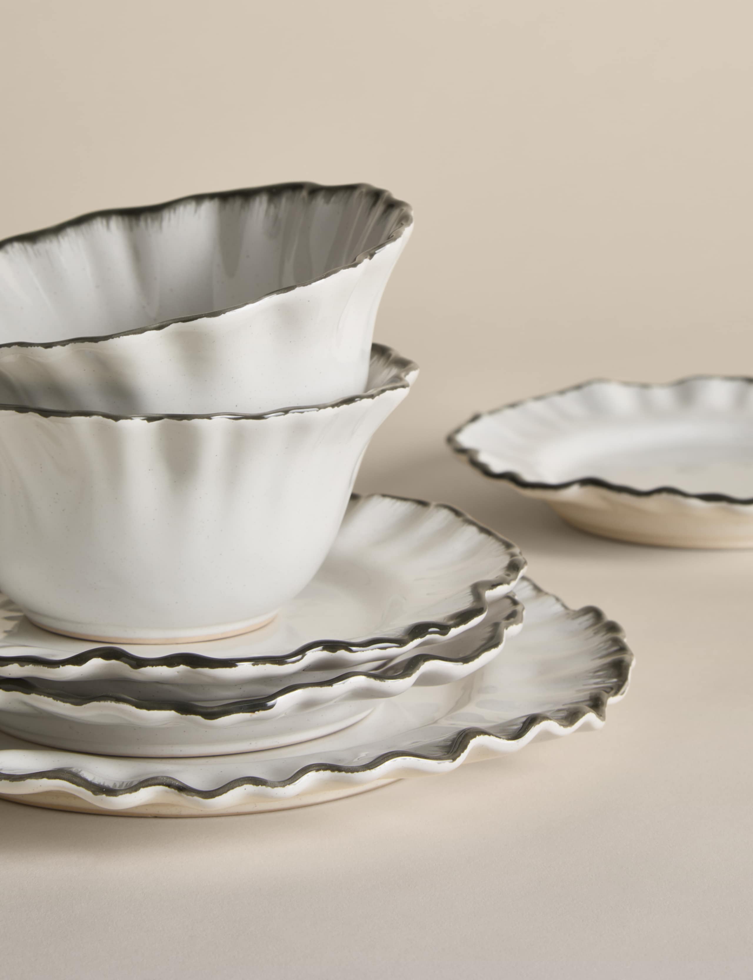 12 Piece Ruffle Dinner Set 5 of 5