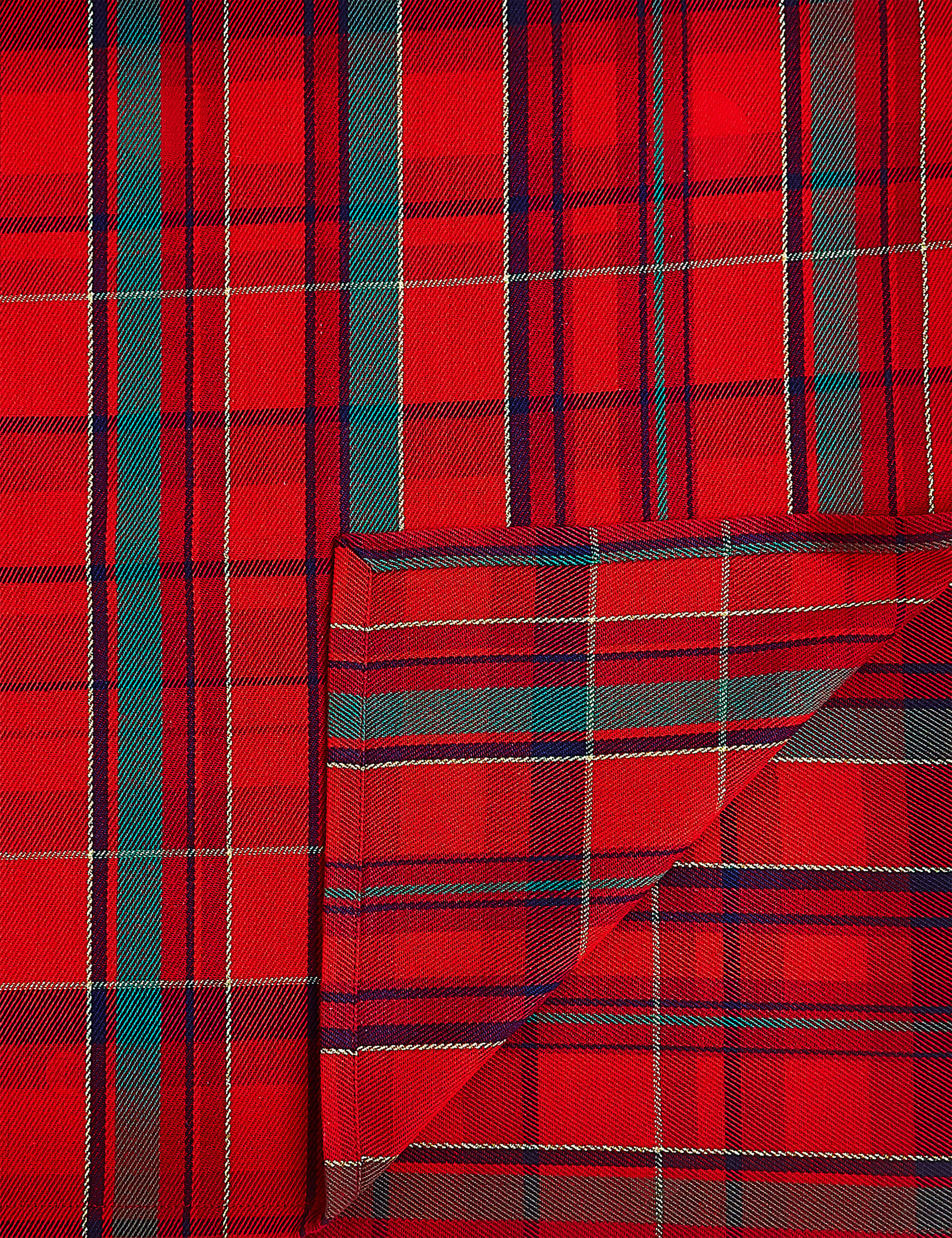 Cotton Tartan Tablecloth 2 of 3