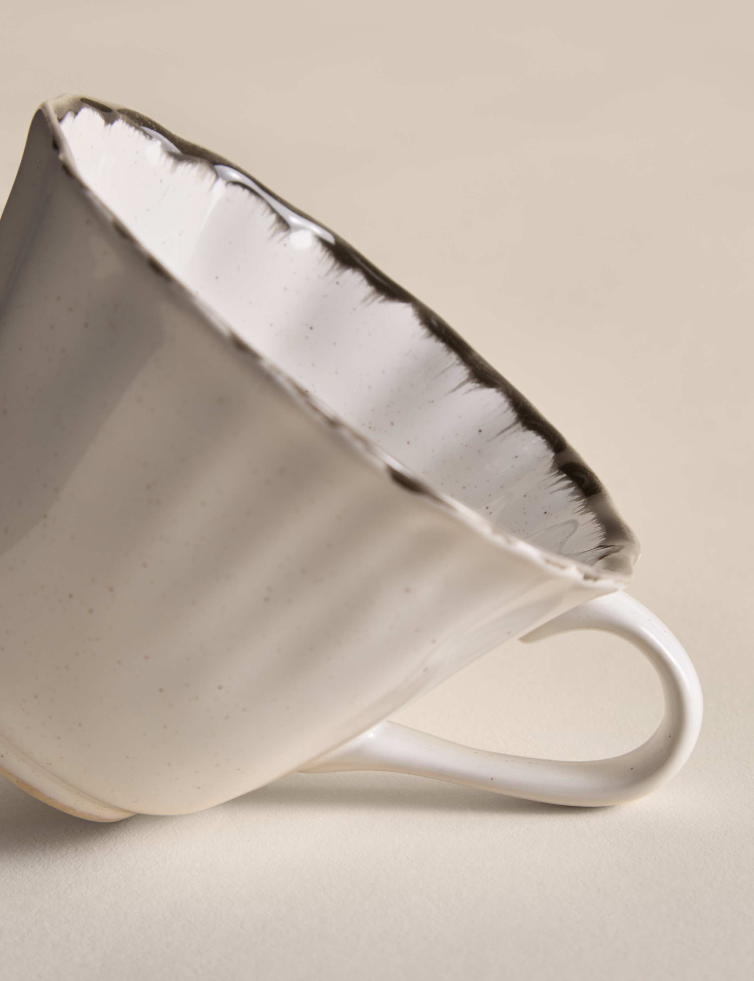 Ruffle Tea Cup 2 of 4