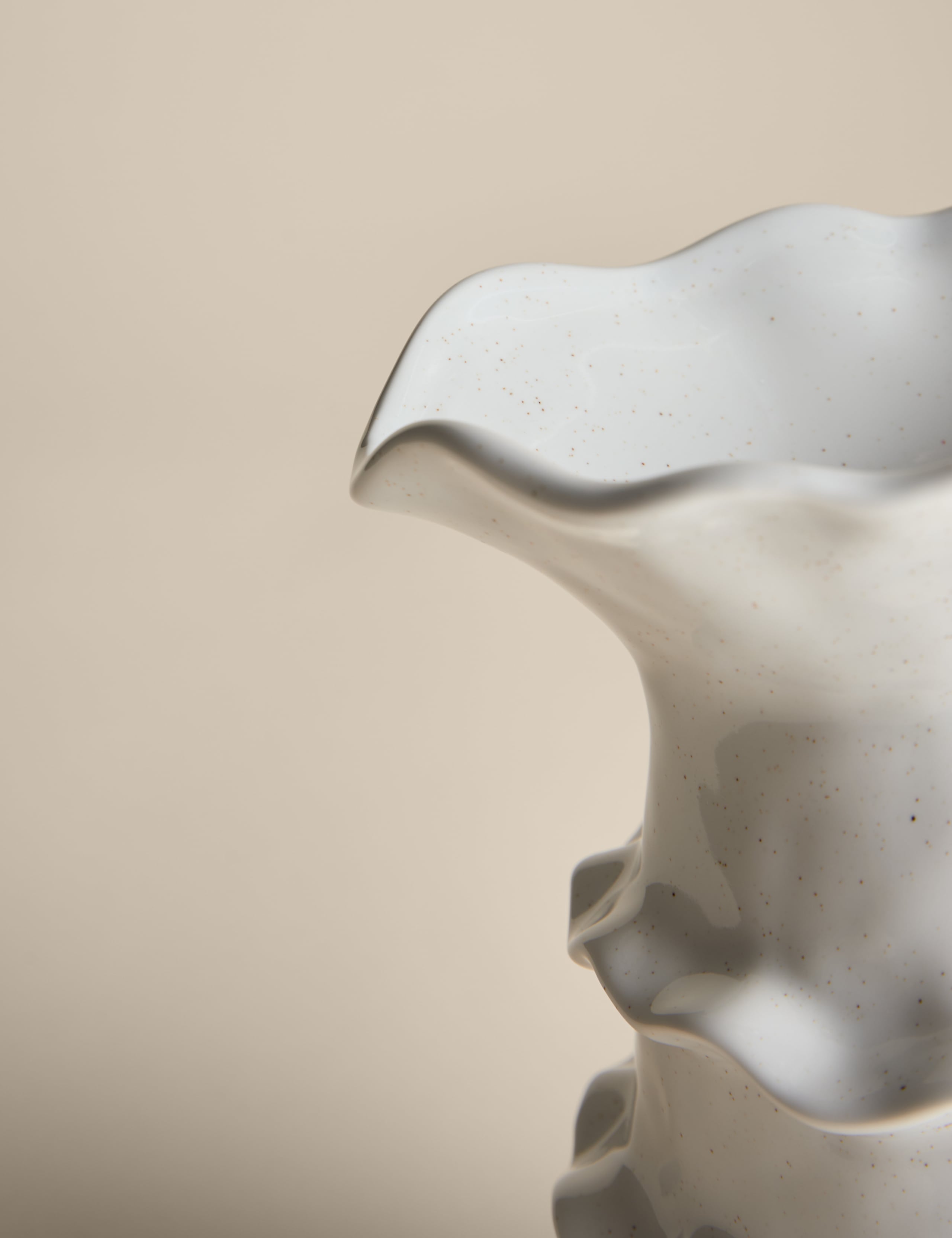 Ruffle Layer Jug 4 of 4