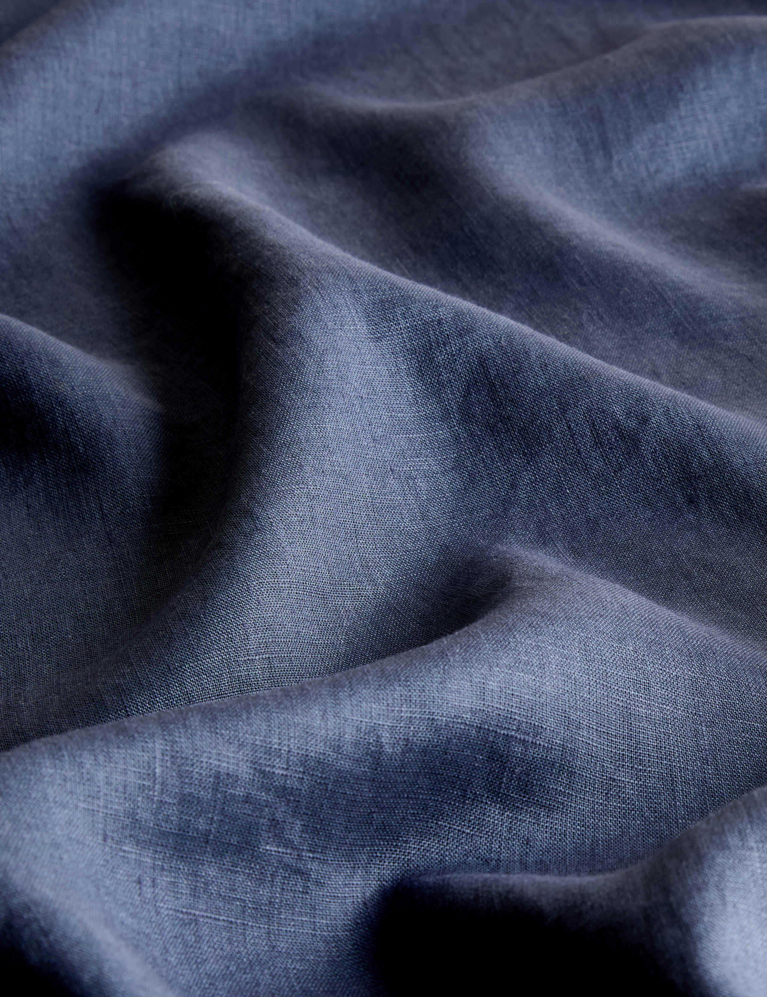 Pure Linen Tablecloth 4 of 6