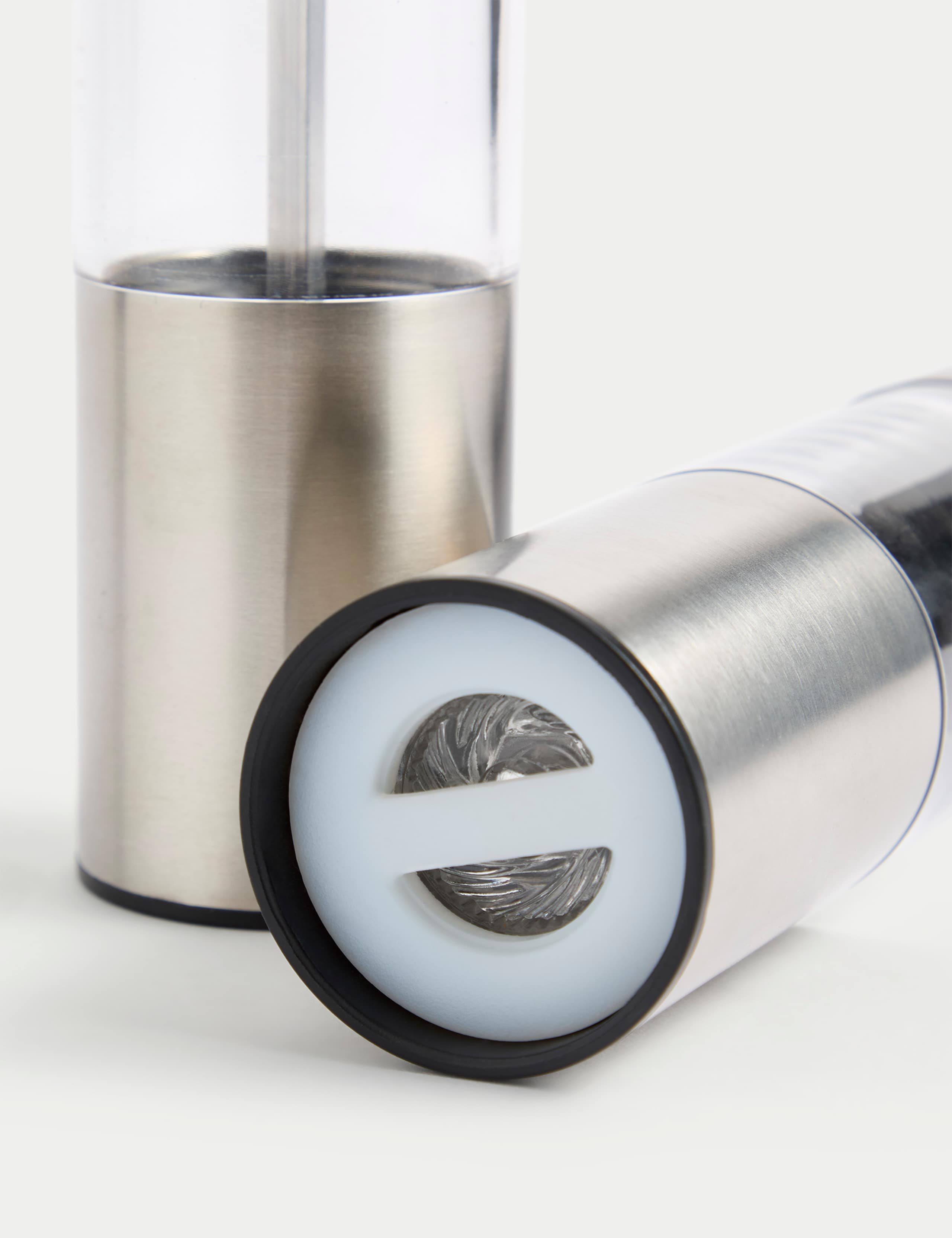 Stainless Steel Salt & Pepper Mills 4 of 4