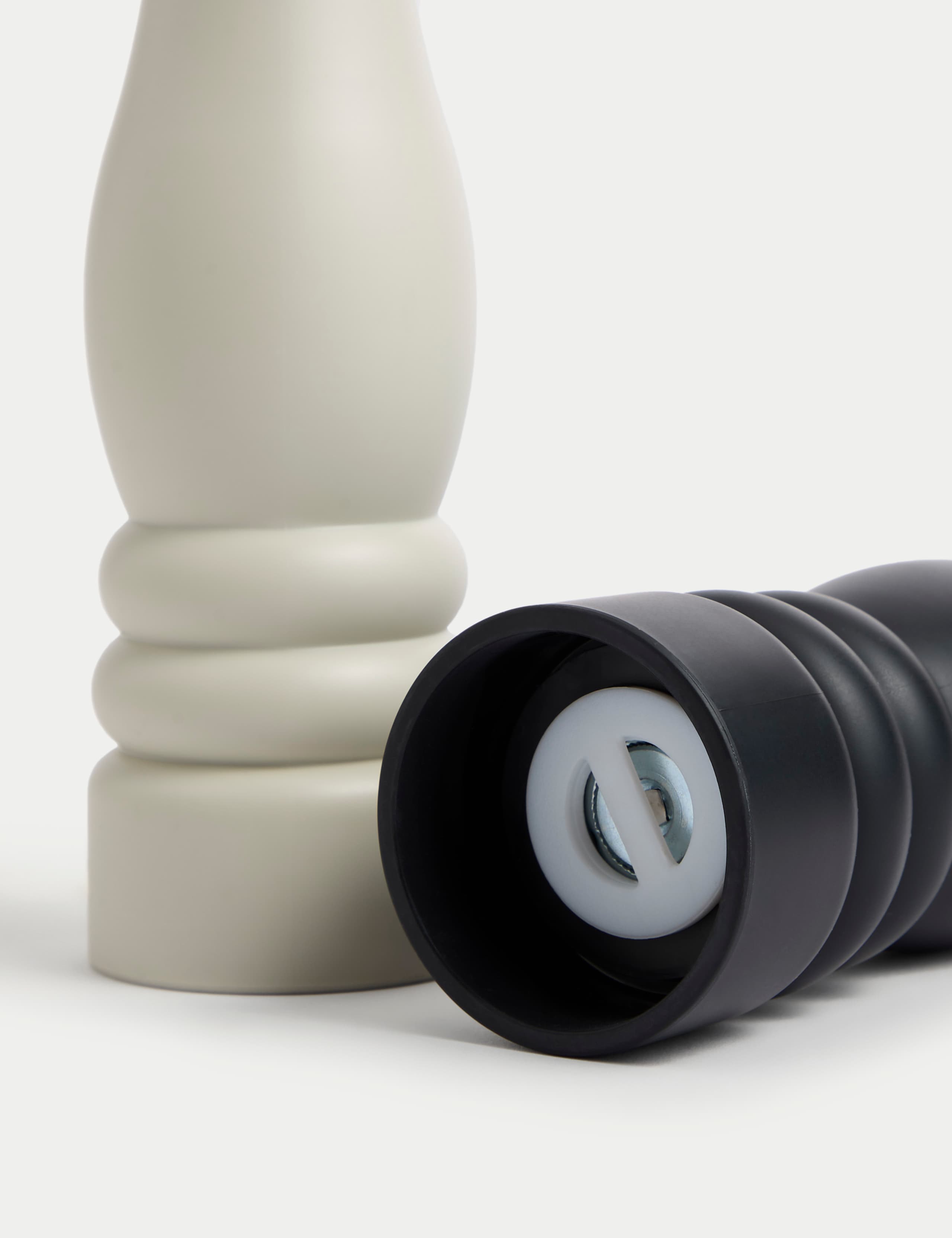 Extra Large Salt & Pepper Mills 4 of 4