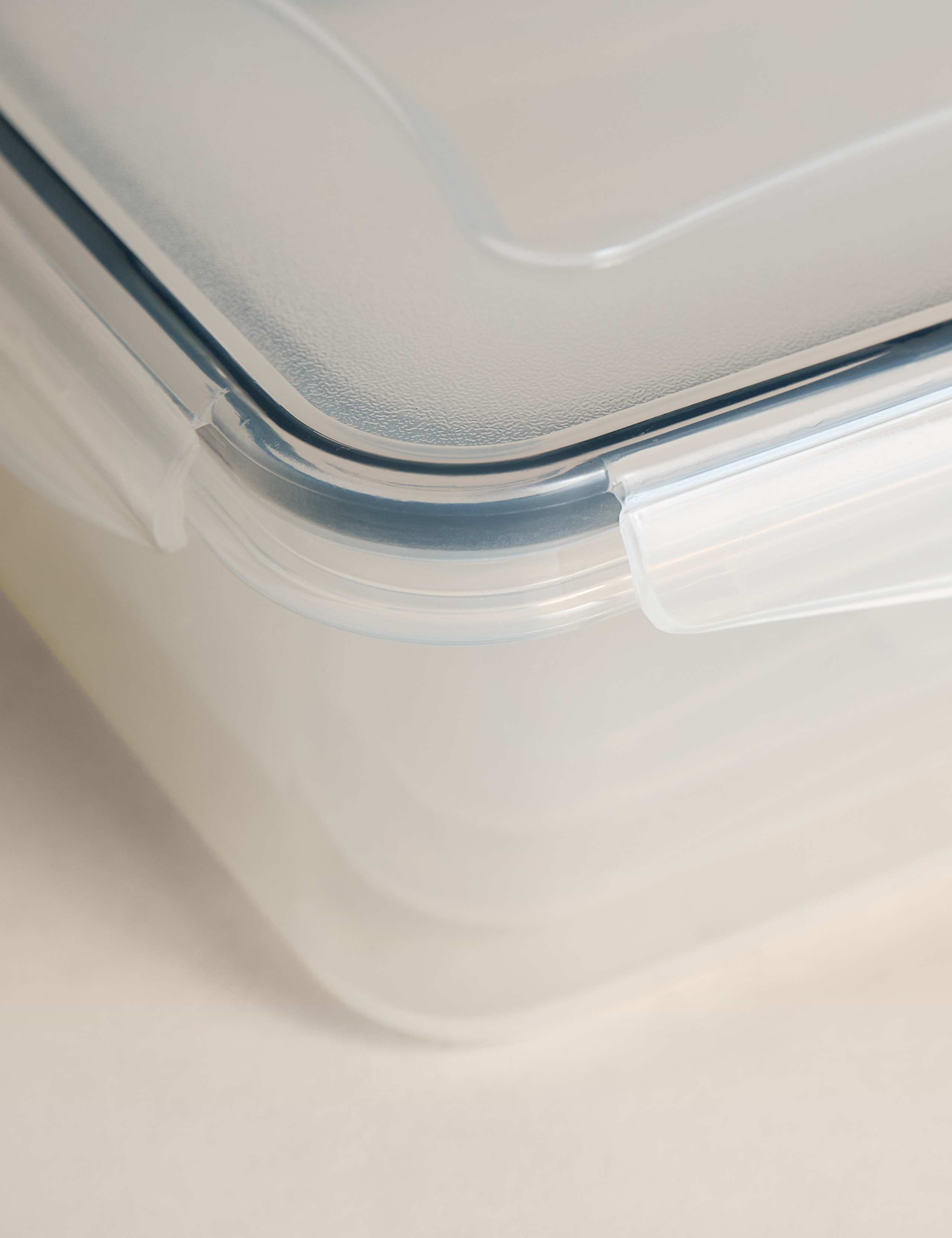 Set of 3 Food Storage Containers 3 of 5