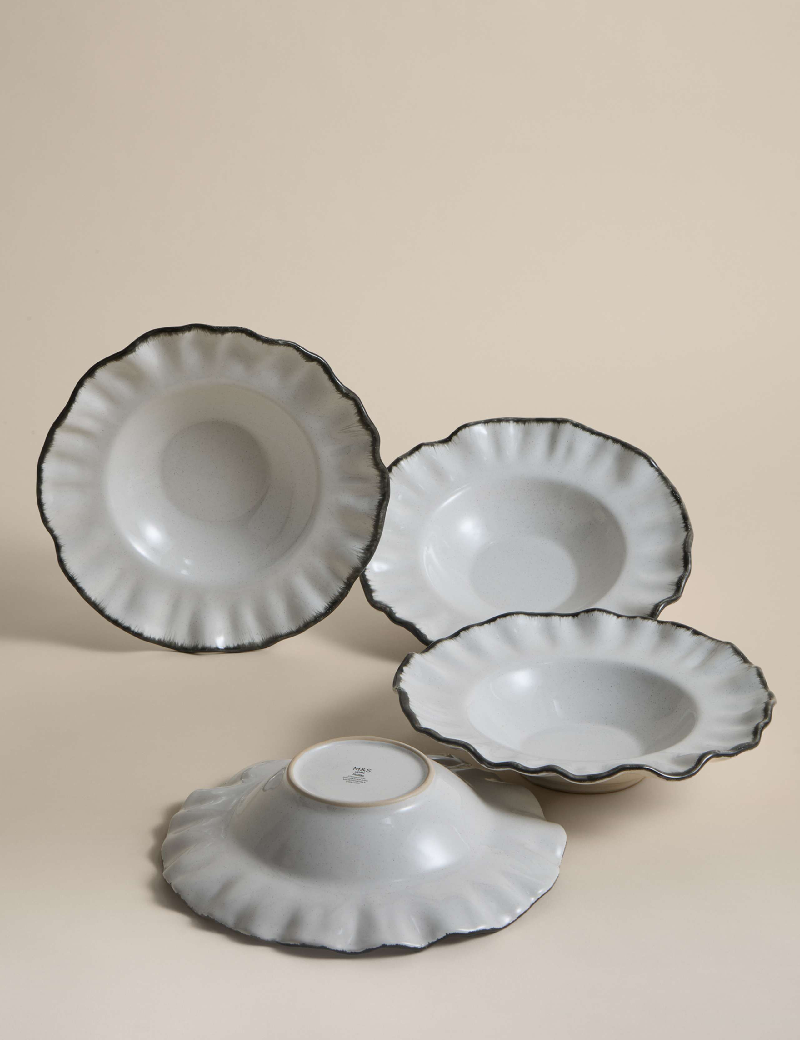 Set of 4 Ruffle Stoneware Pasta Bowls 1 of 4