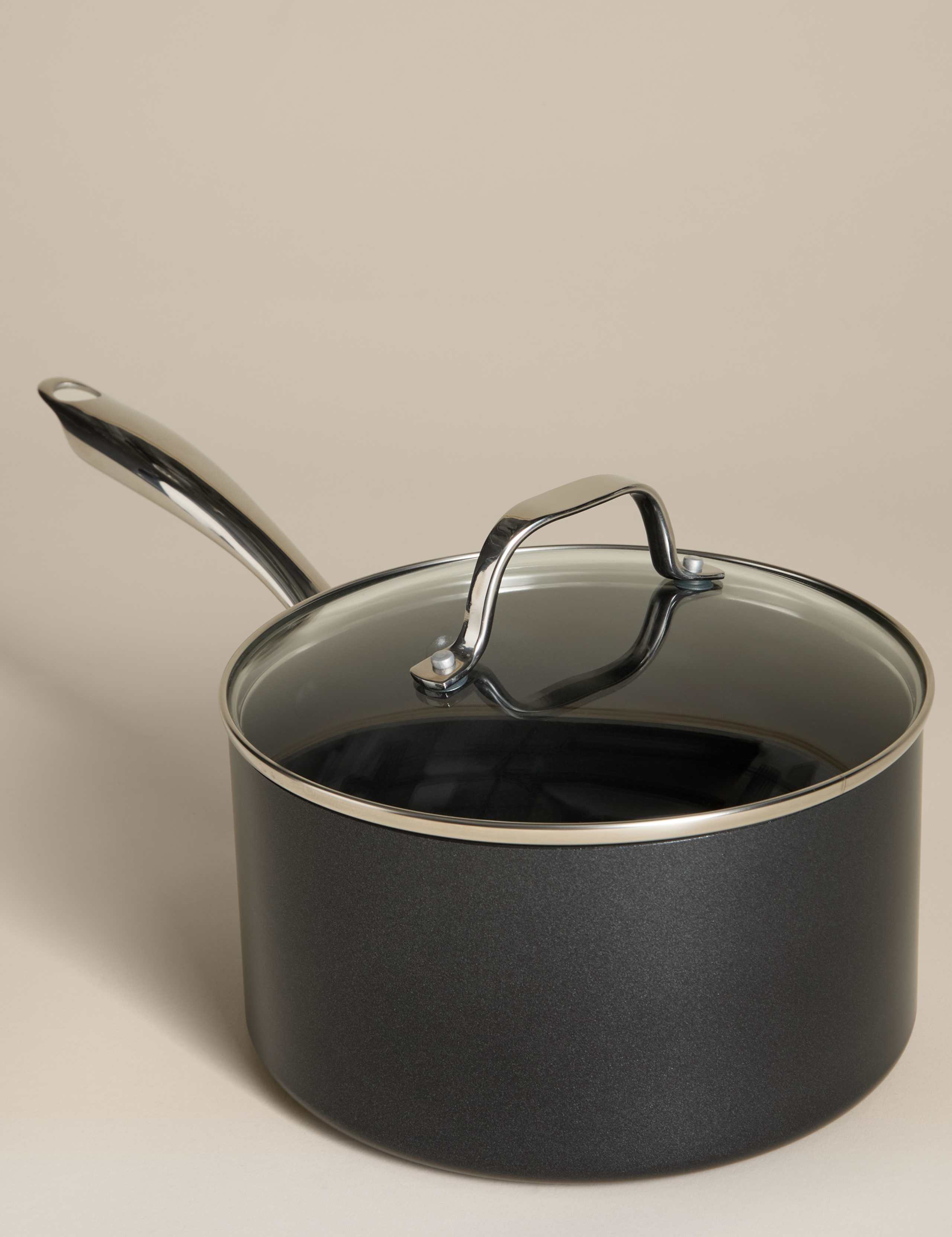 Aluminium 20cm Non-Stick Saucepan 1 of 4