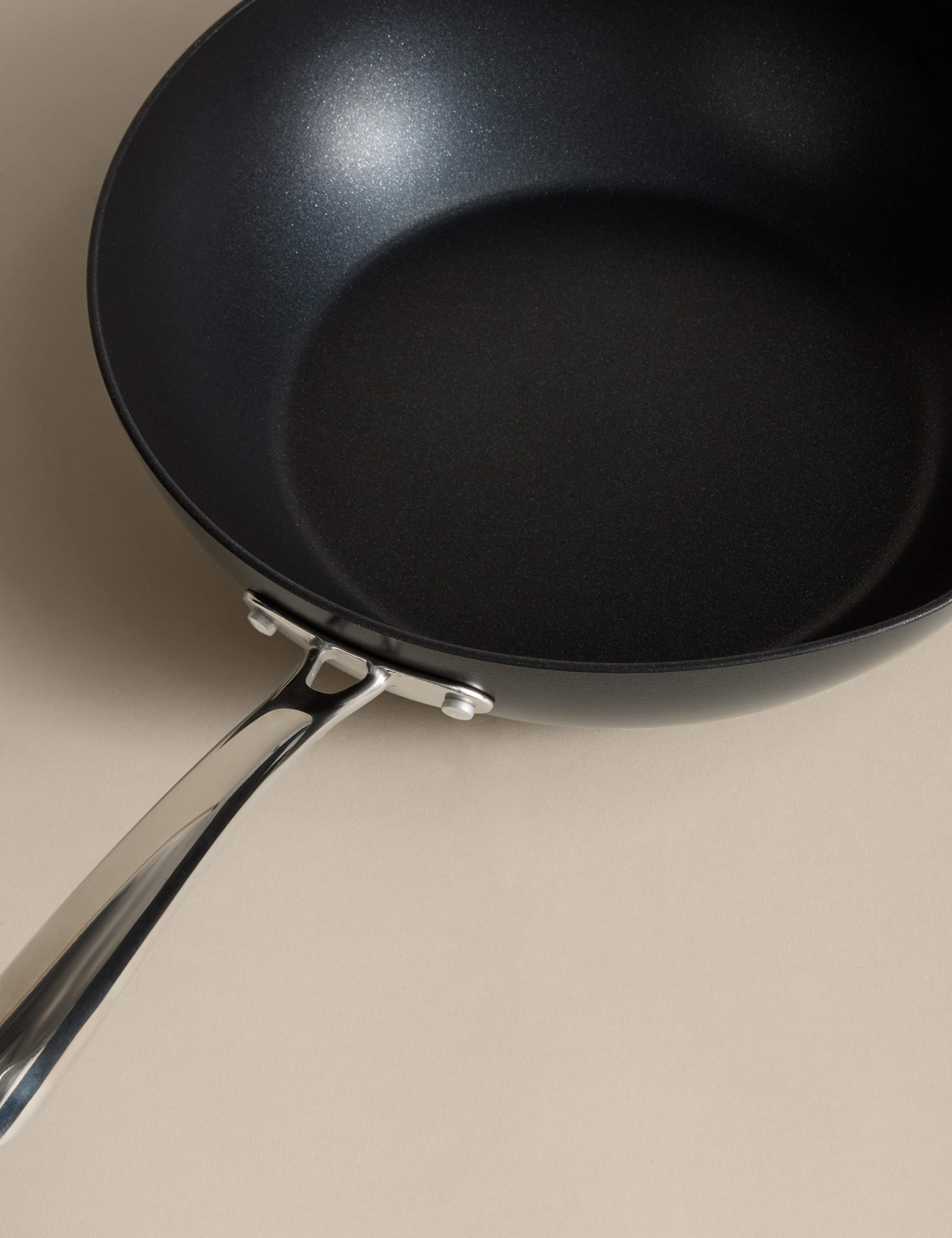 Non-Stick Pro 30cm Wok 2 of 5
