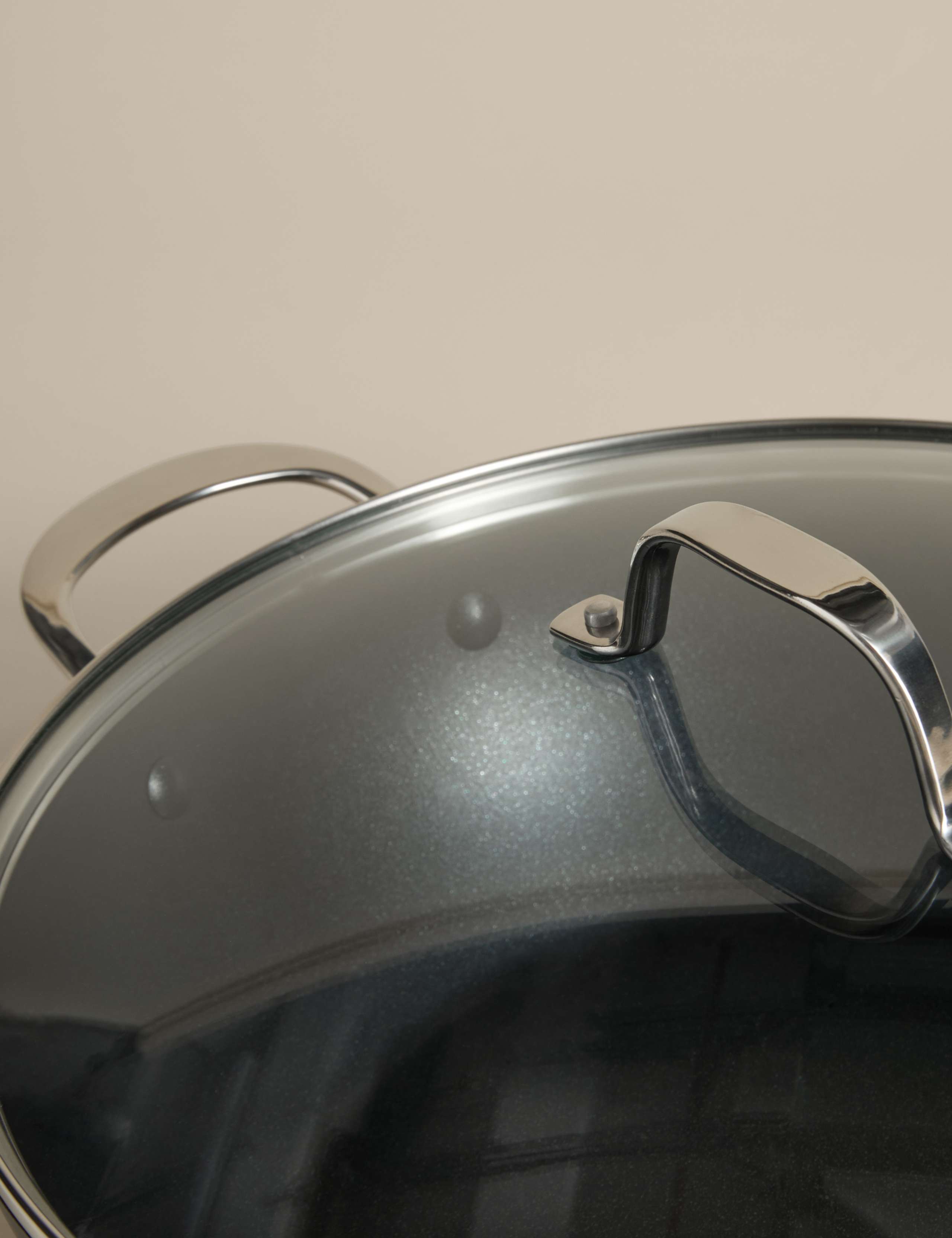 Non-Stick Pro 30cm Wok 4 of 5