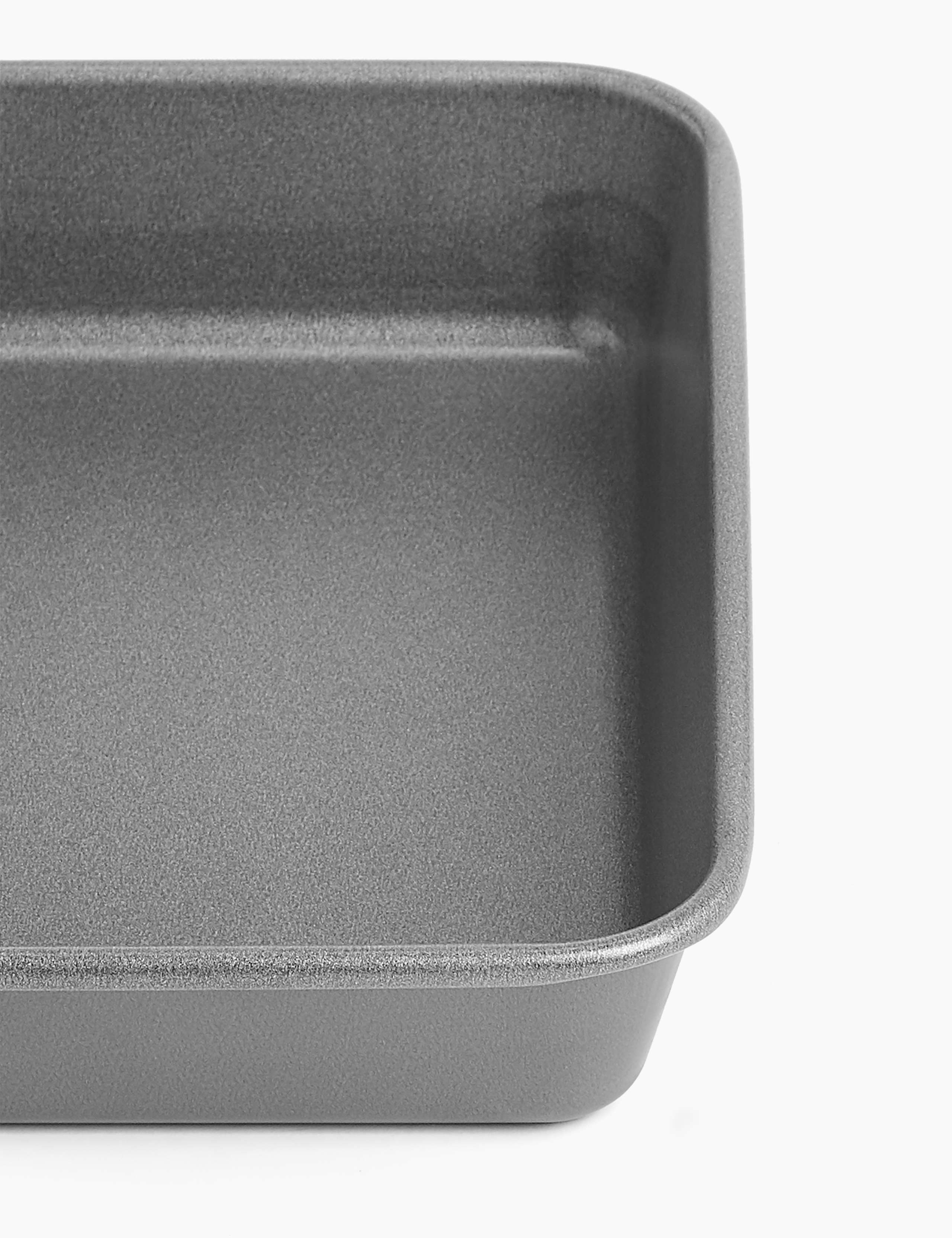 Set of 3 Roasting Trays 4 of 5