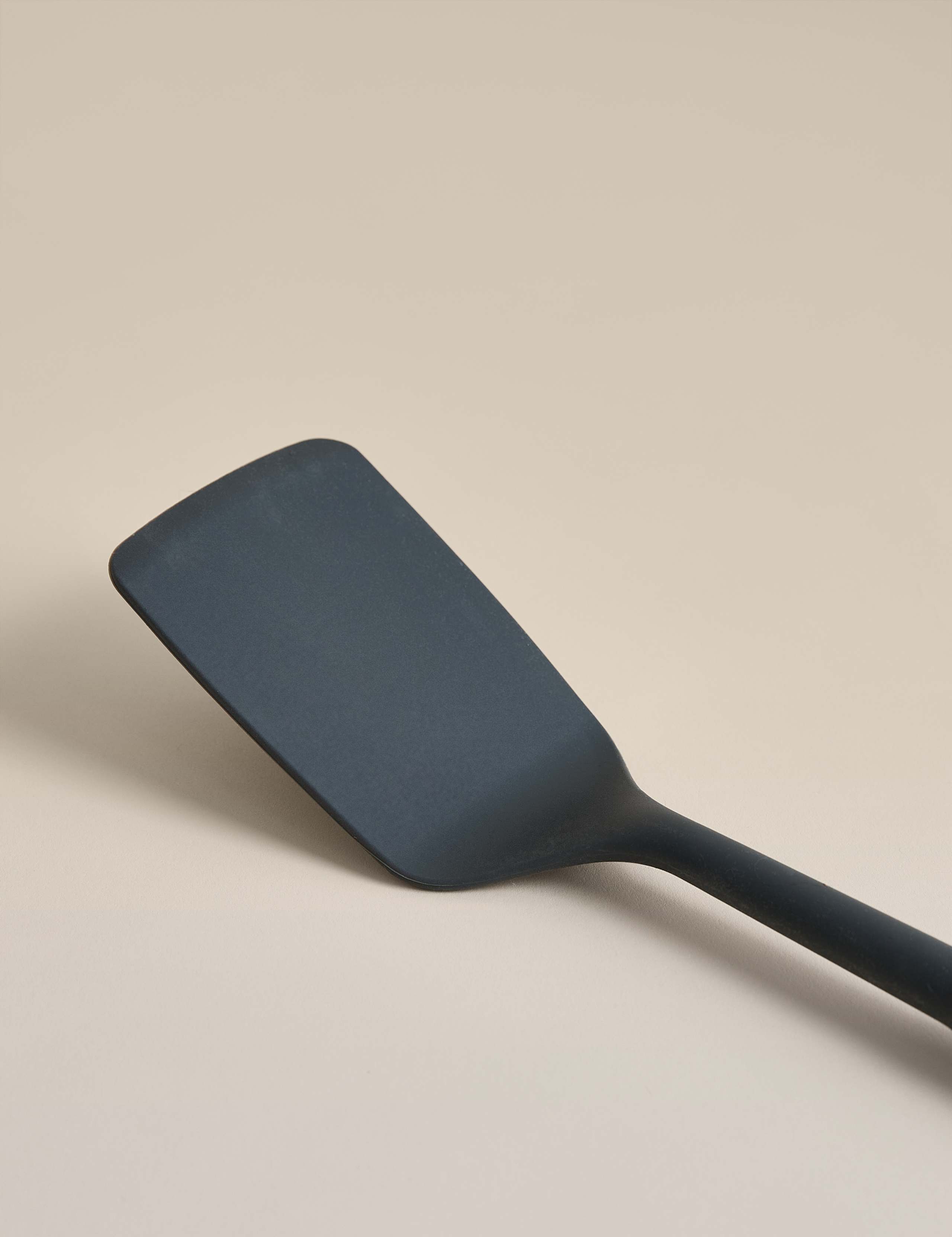 Silicone Solid Turner 2 of 2