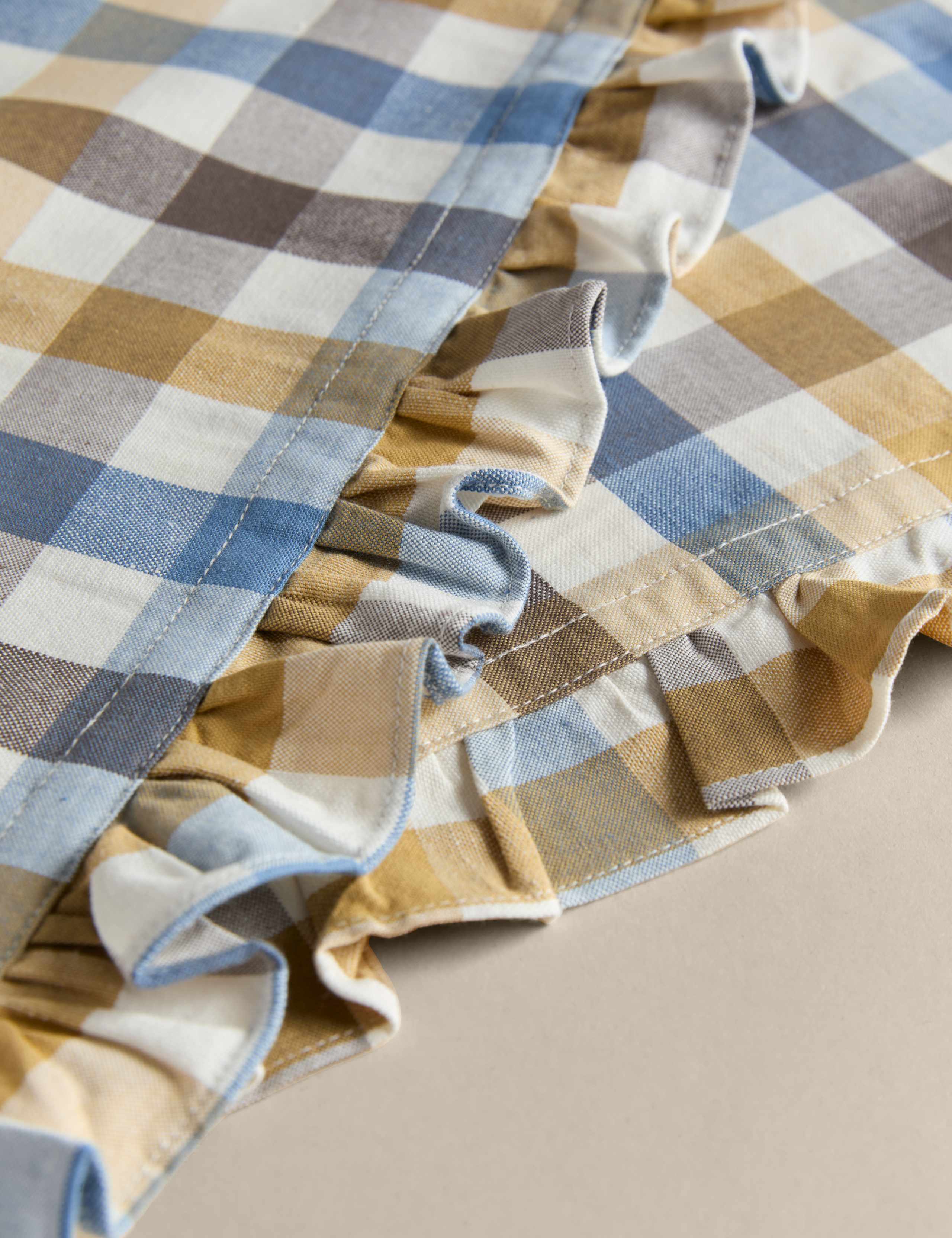 Set of 4 Cotton with Linen Ruffle Gingham Napkins 4 of 4