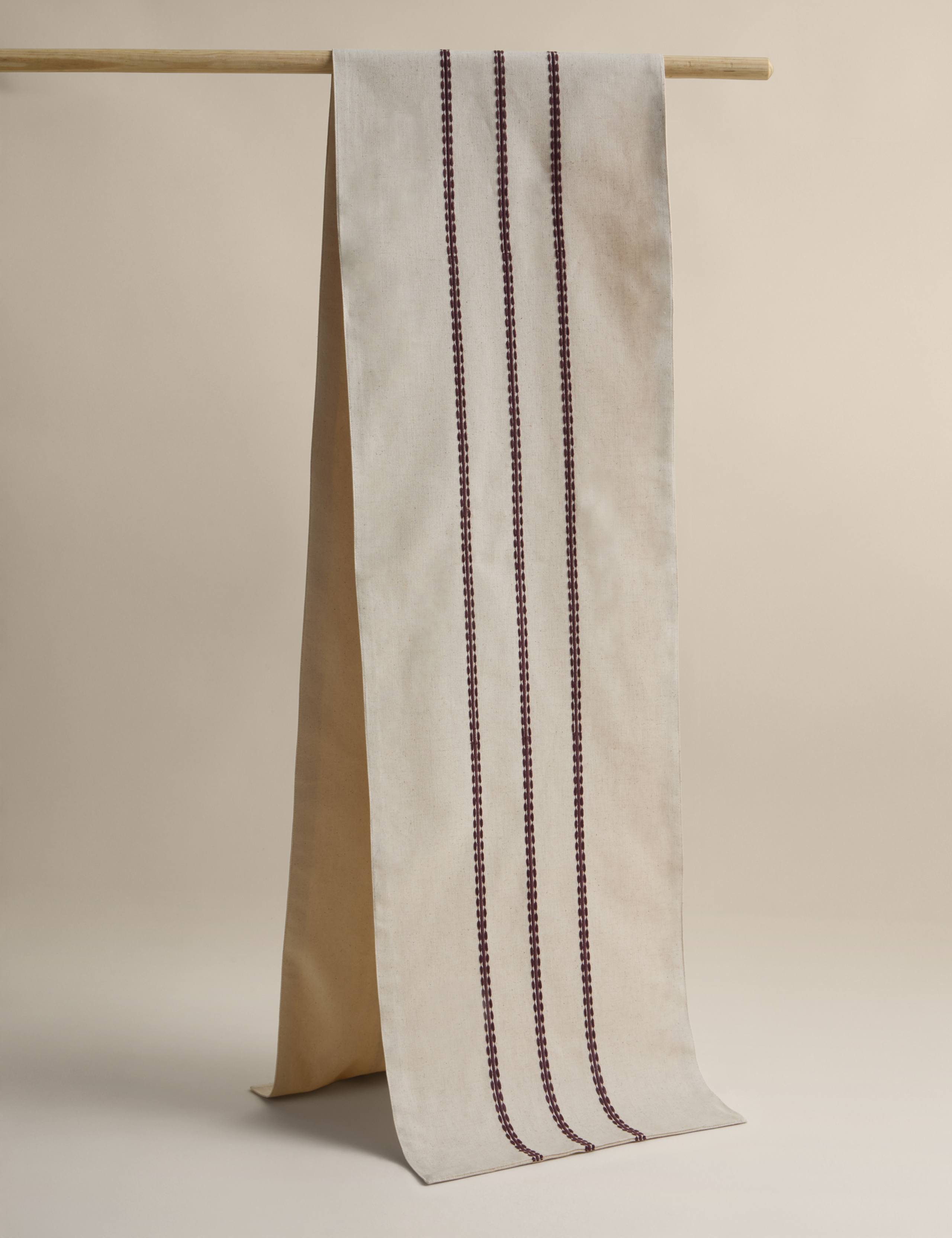 Cotton Rich Striped Table Runner with Linen 1 of 4