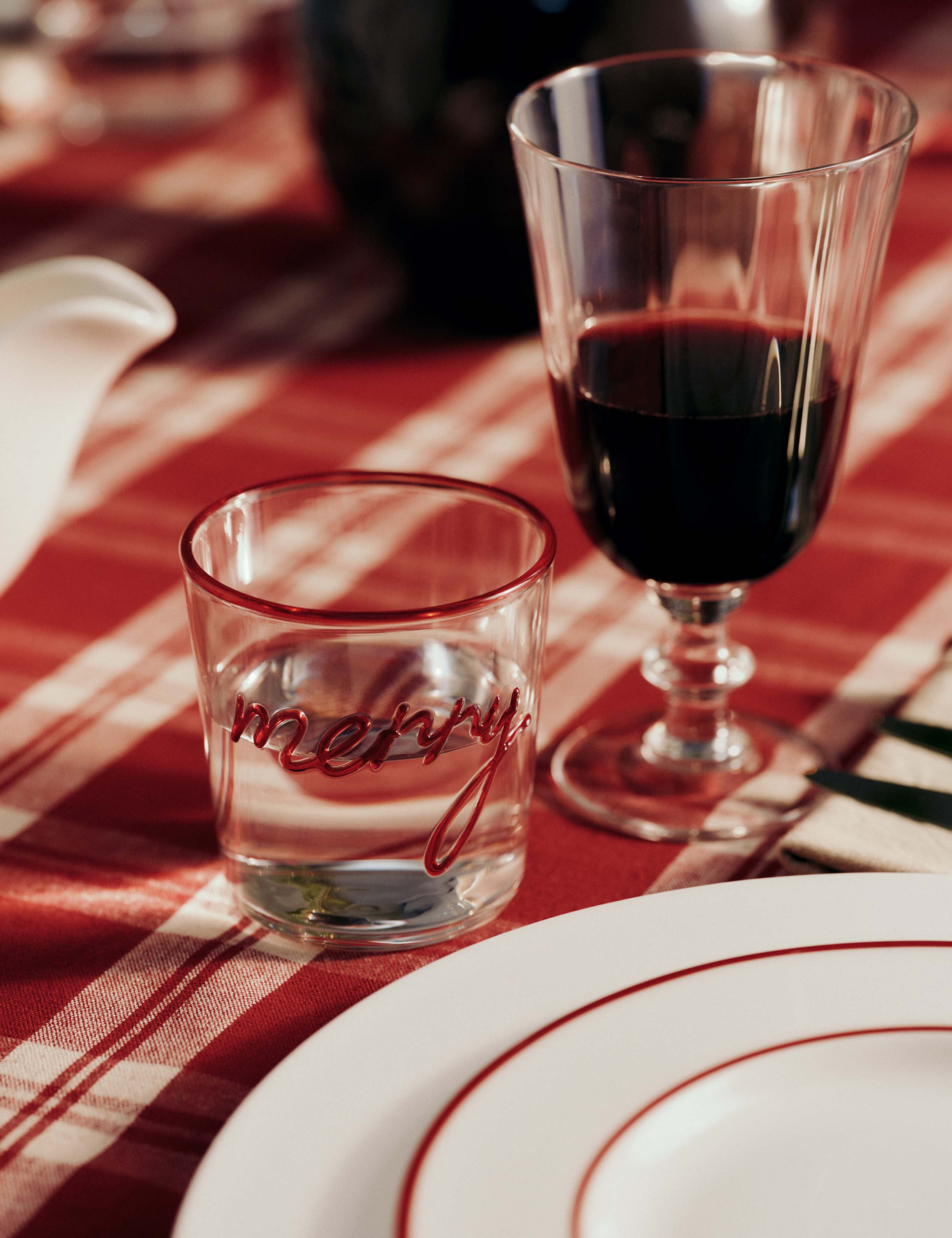 Set of 4 Etoile Wine Glasses 6 of 6