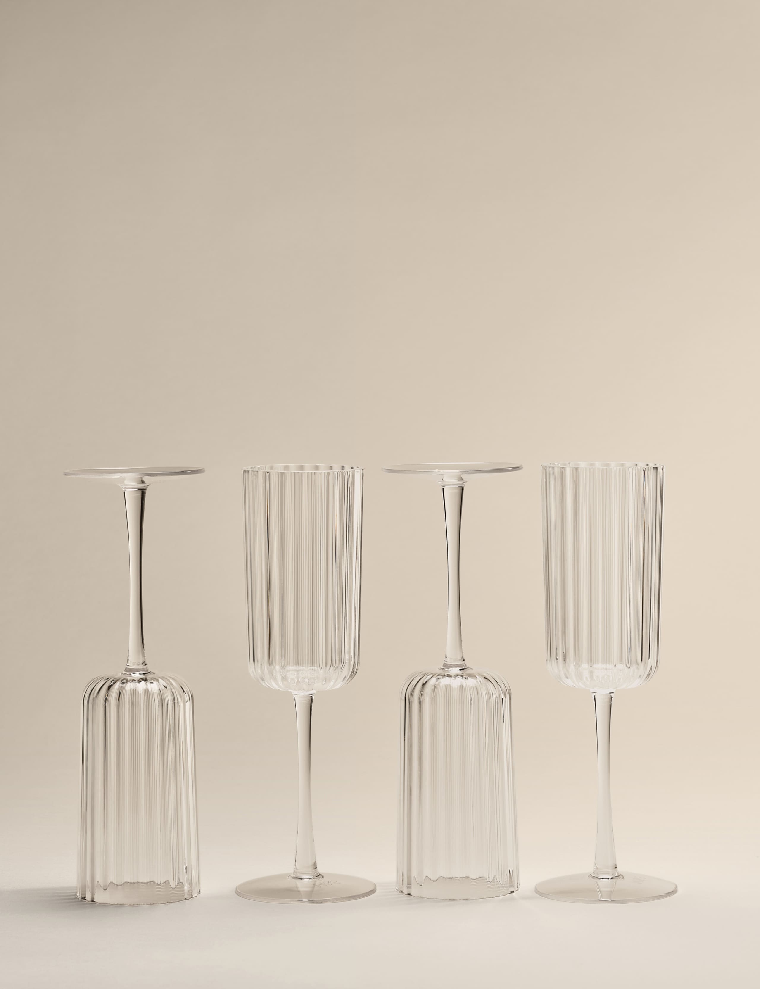 Set of 4 Ribbed Picnic Champagne Flutes 5 of 5