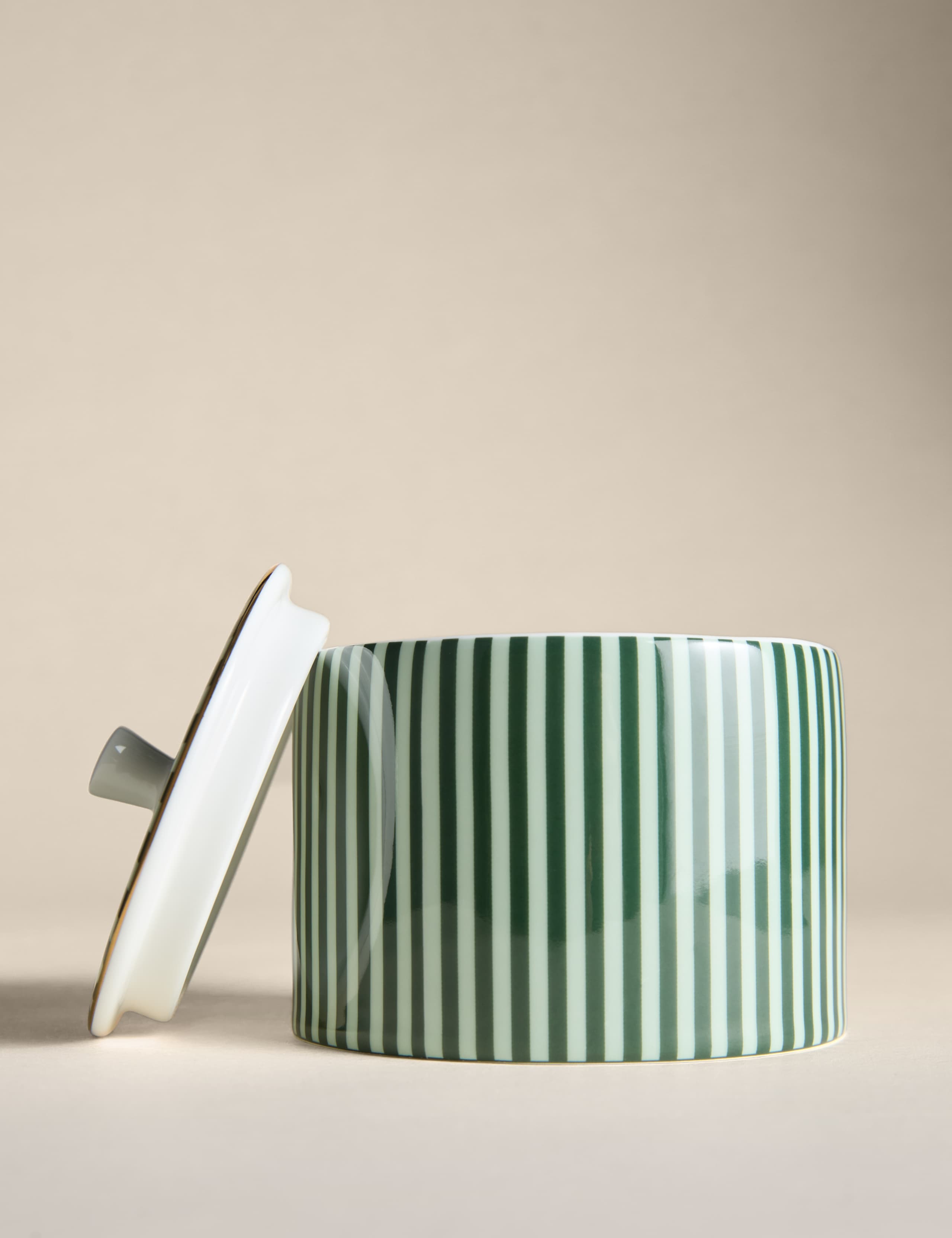 Hampton Sugar Bowl 2 of 5