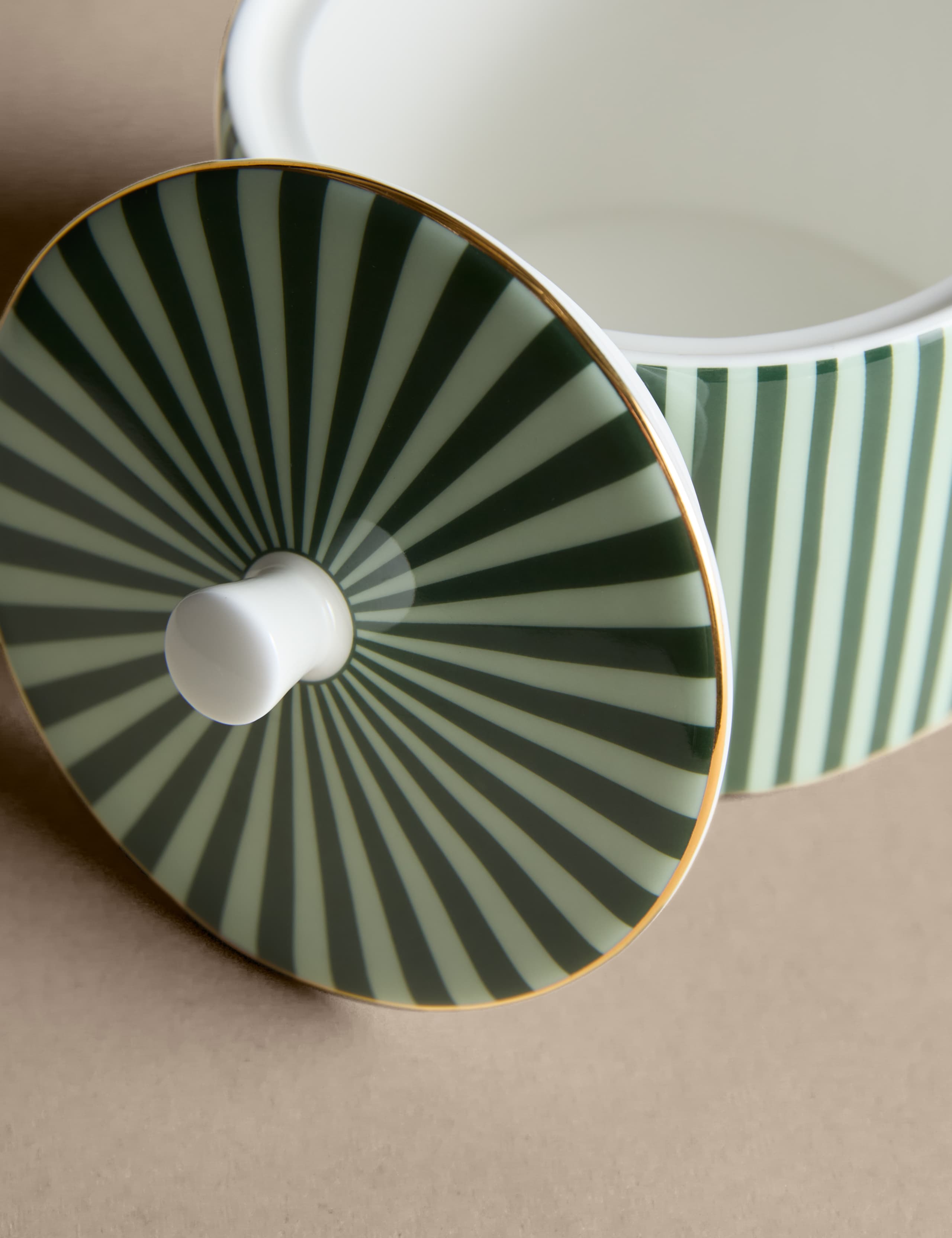 Hampton Sugar Bowl 4 of 5