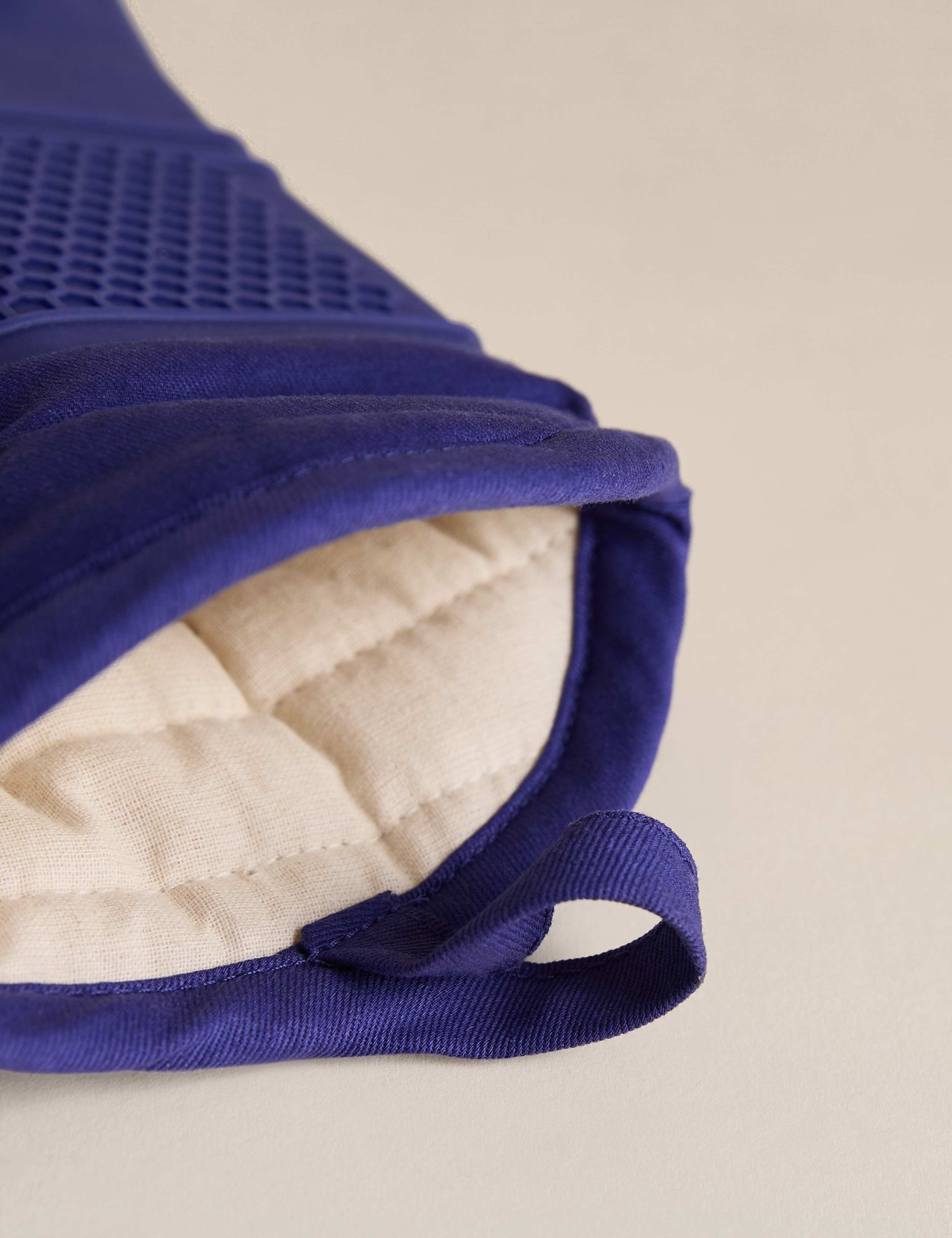 Silicone Single Oven Glove 3 of 3