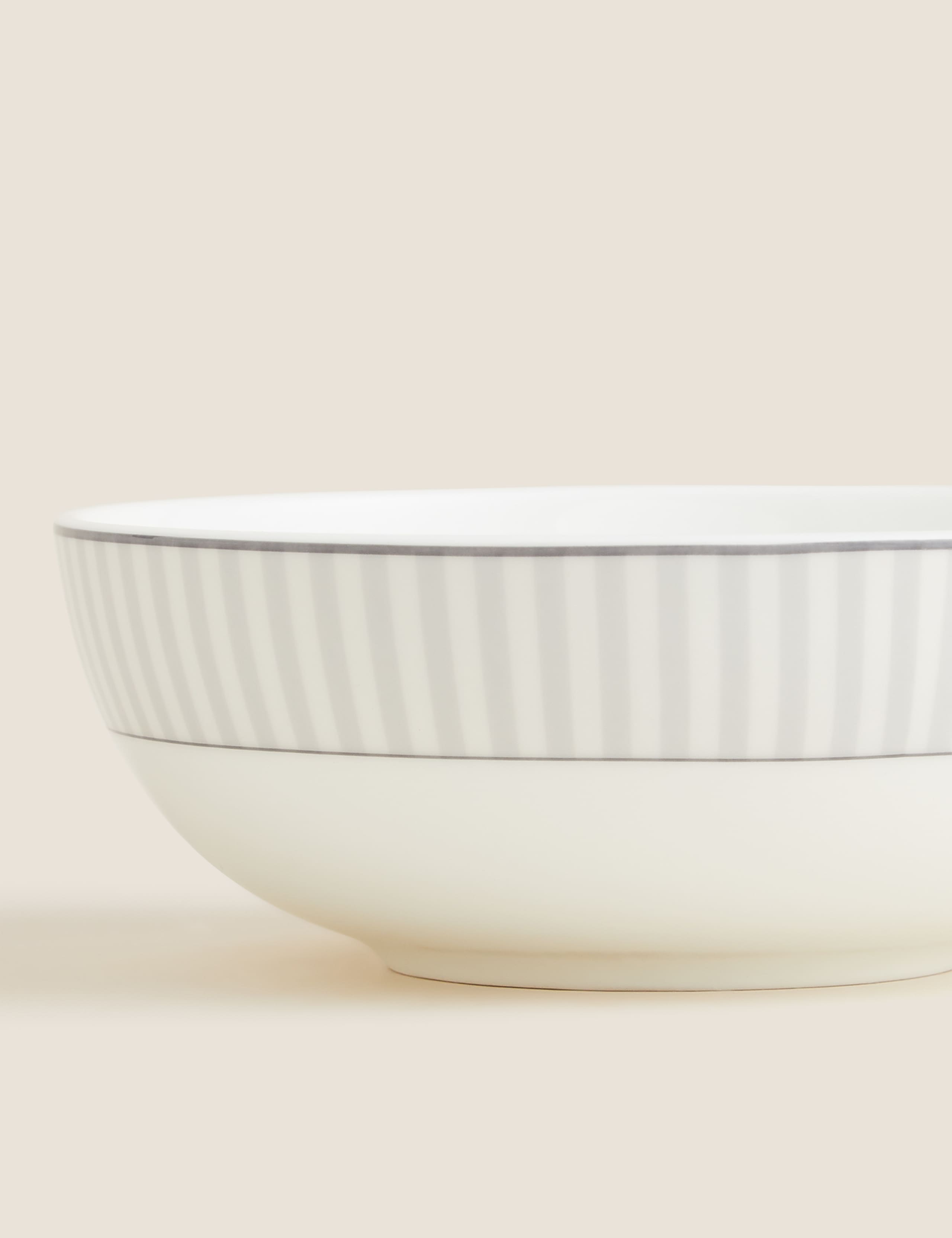 Hampton Cereal Bowl 4 of 4