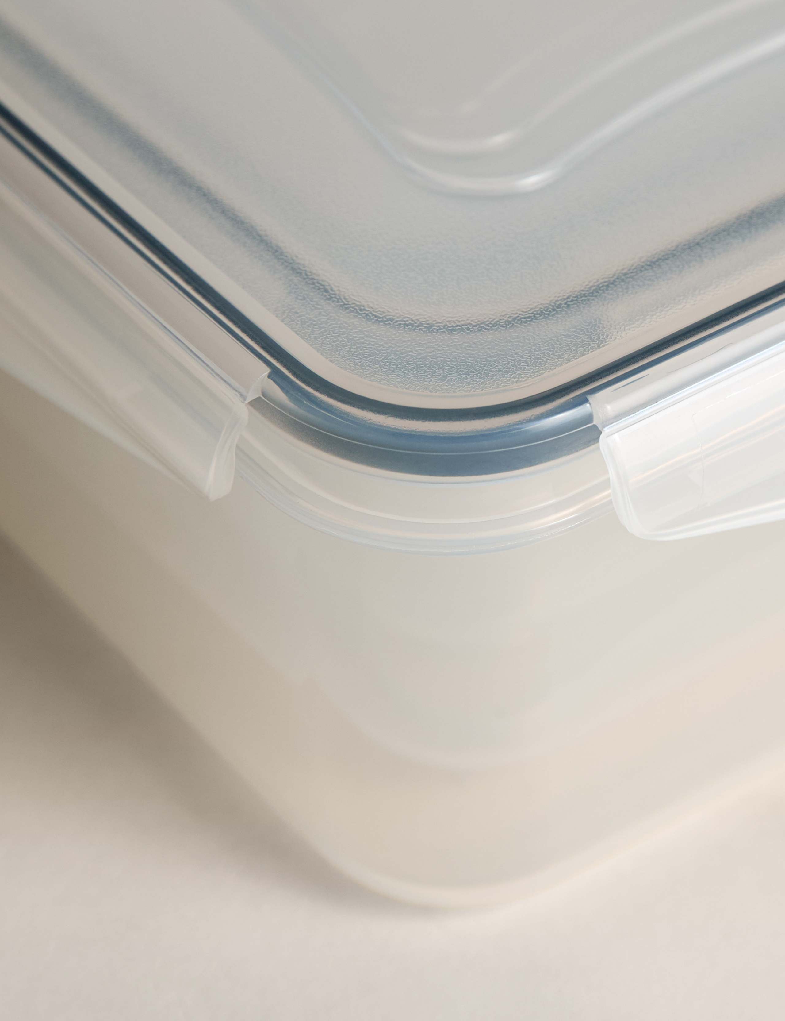 Set of 5 Kitchen Storage Tubs 3 of 5