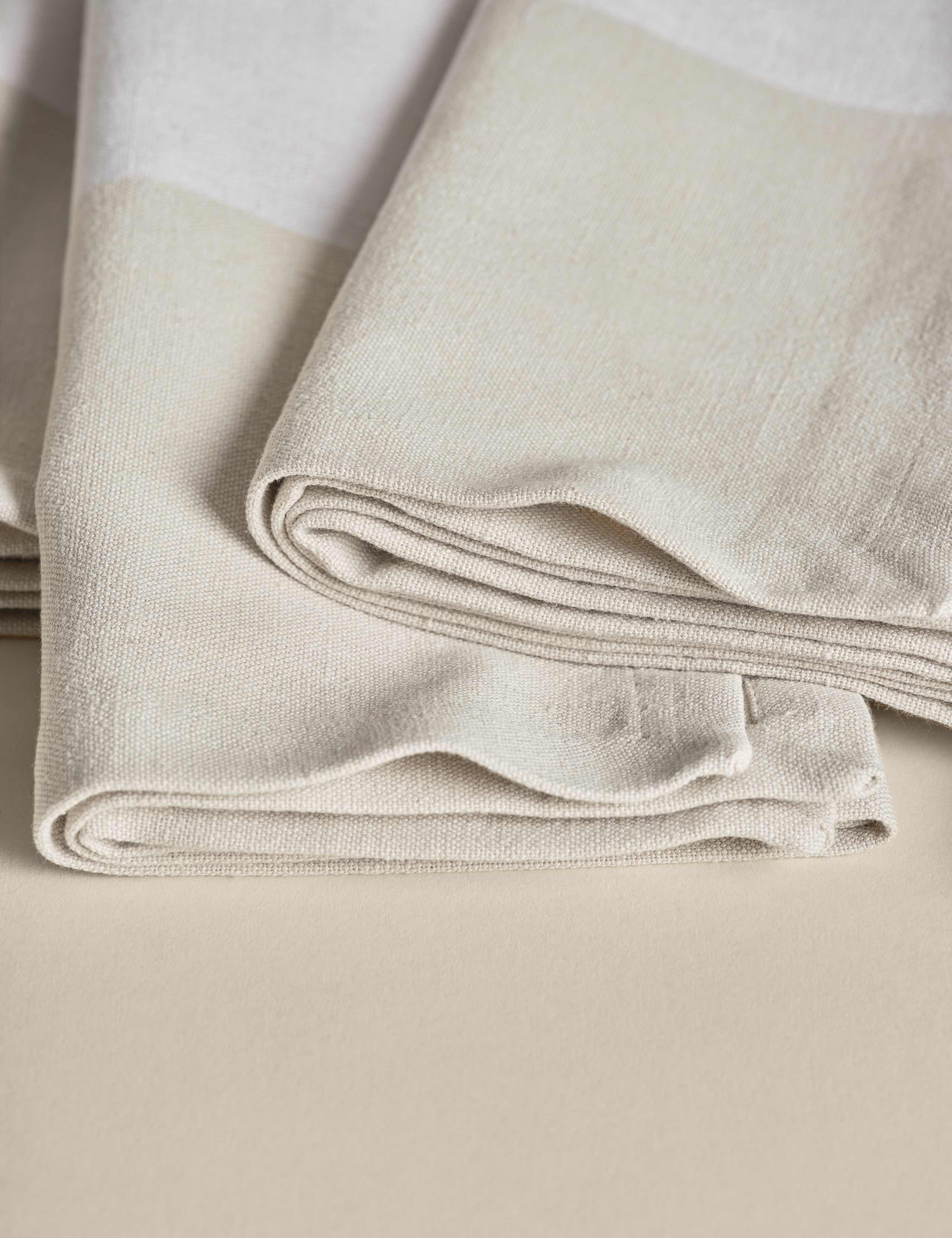 Set of 4 Woven Banded Napkins 4 of 9
