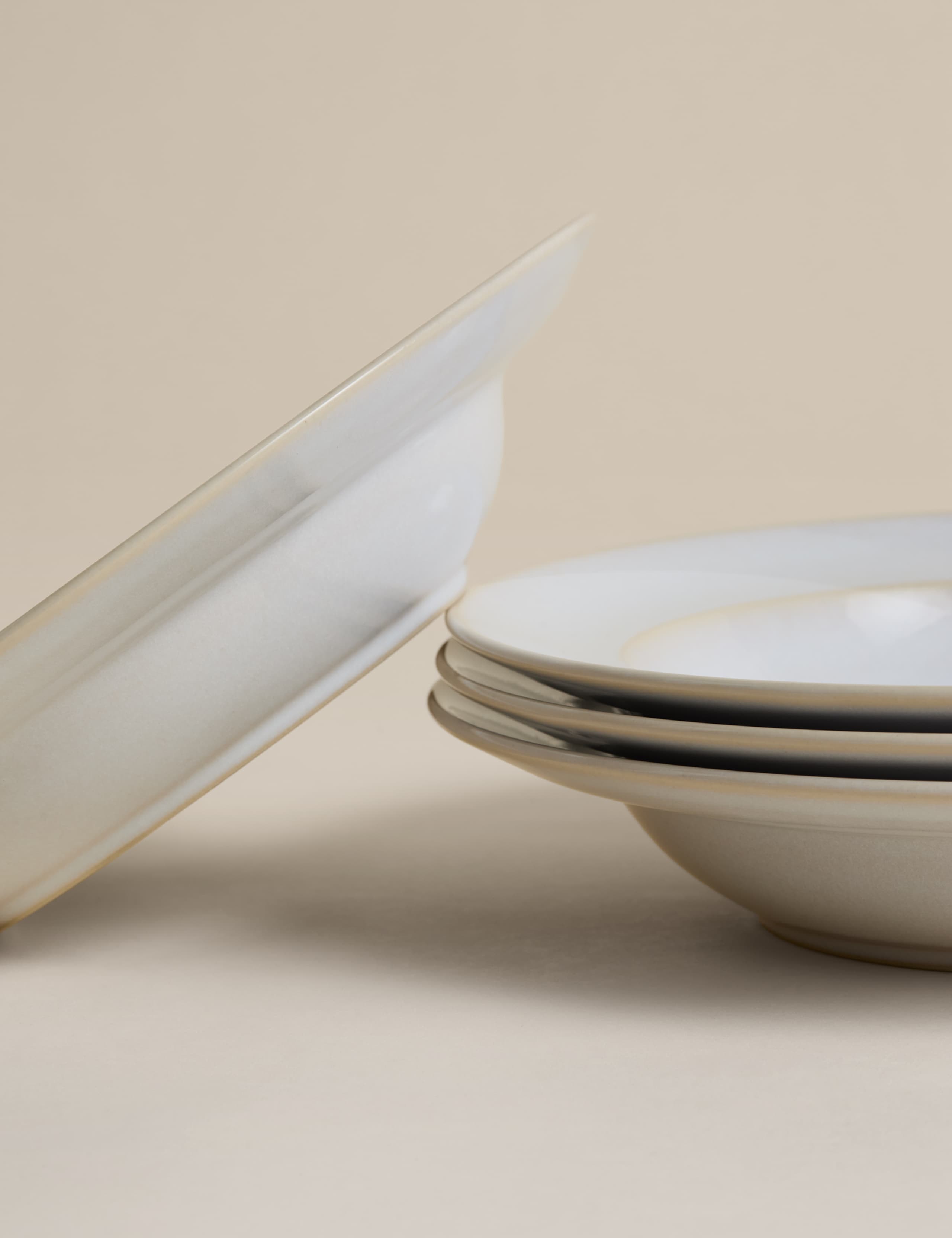 Set of 4 Stow Pasta Bowls 3 of 4