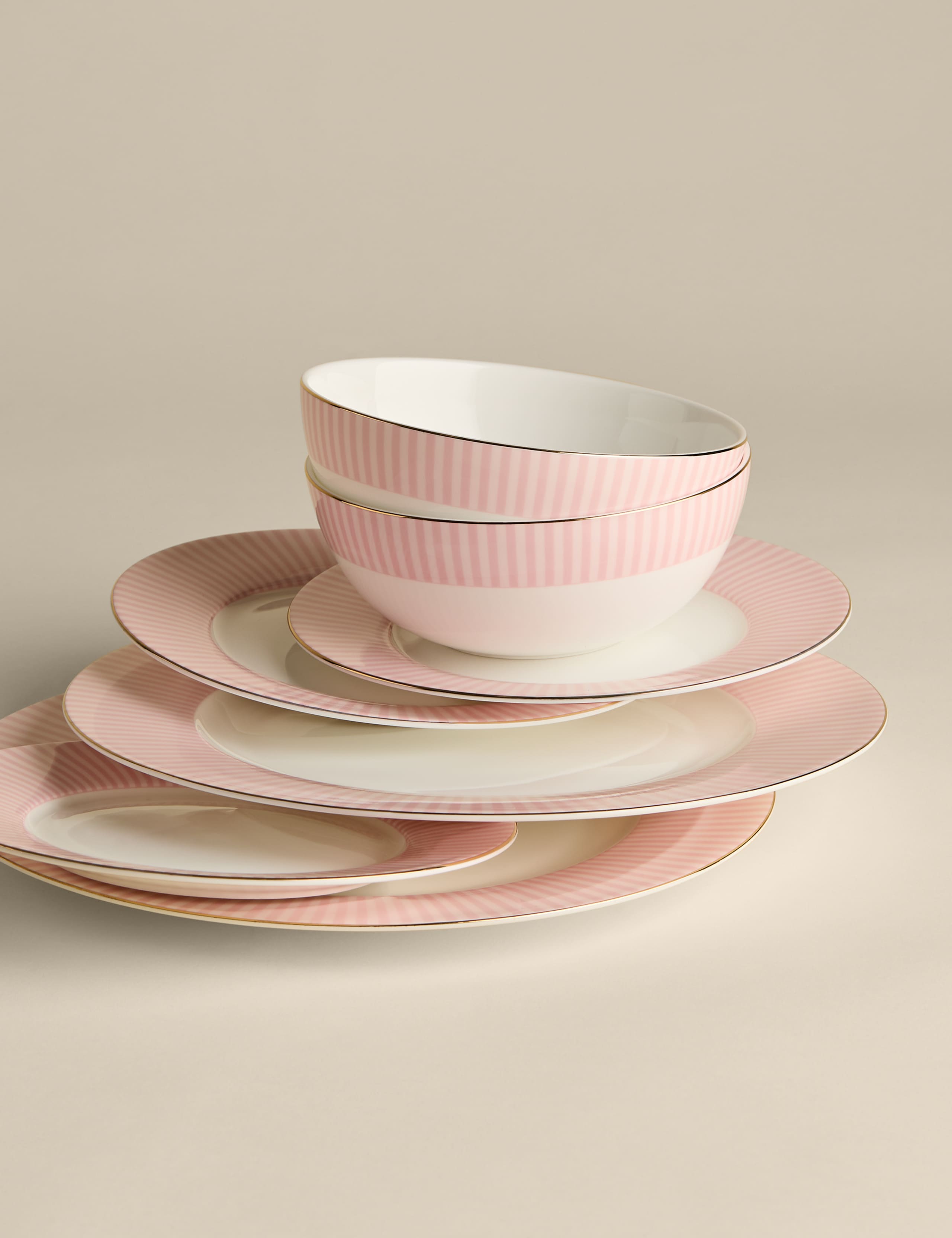 12 Piece Hampton Dinner Set 2 of 8