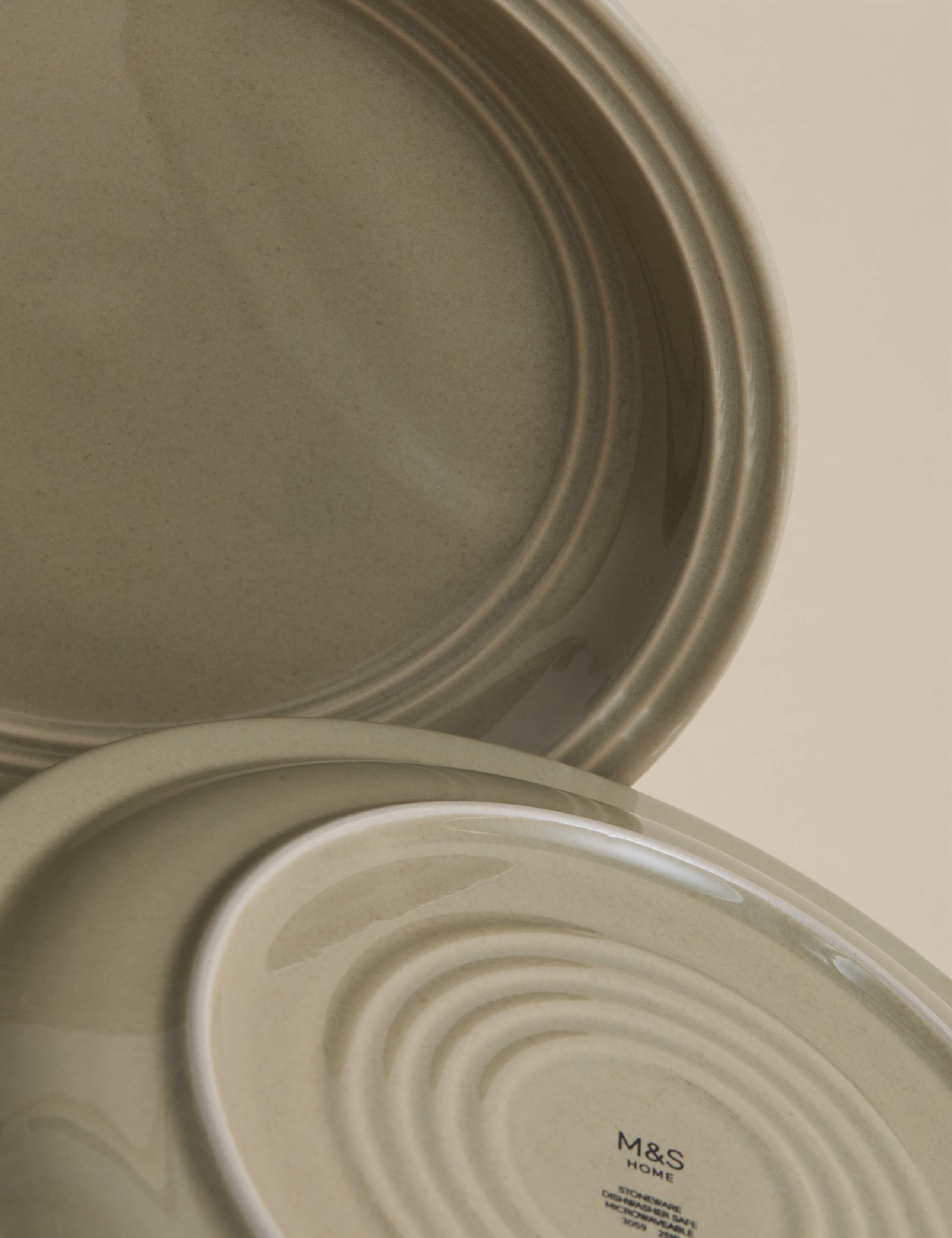 Set of 4 Southwold Dinner Plates 3 of 4