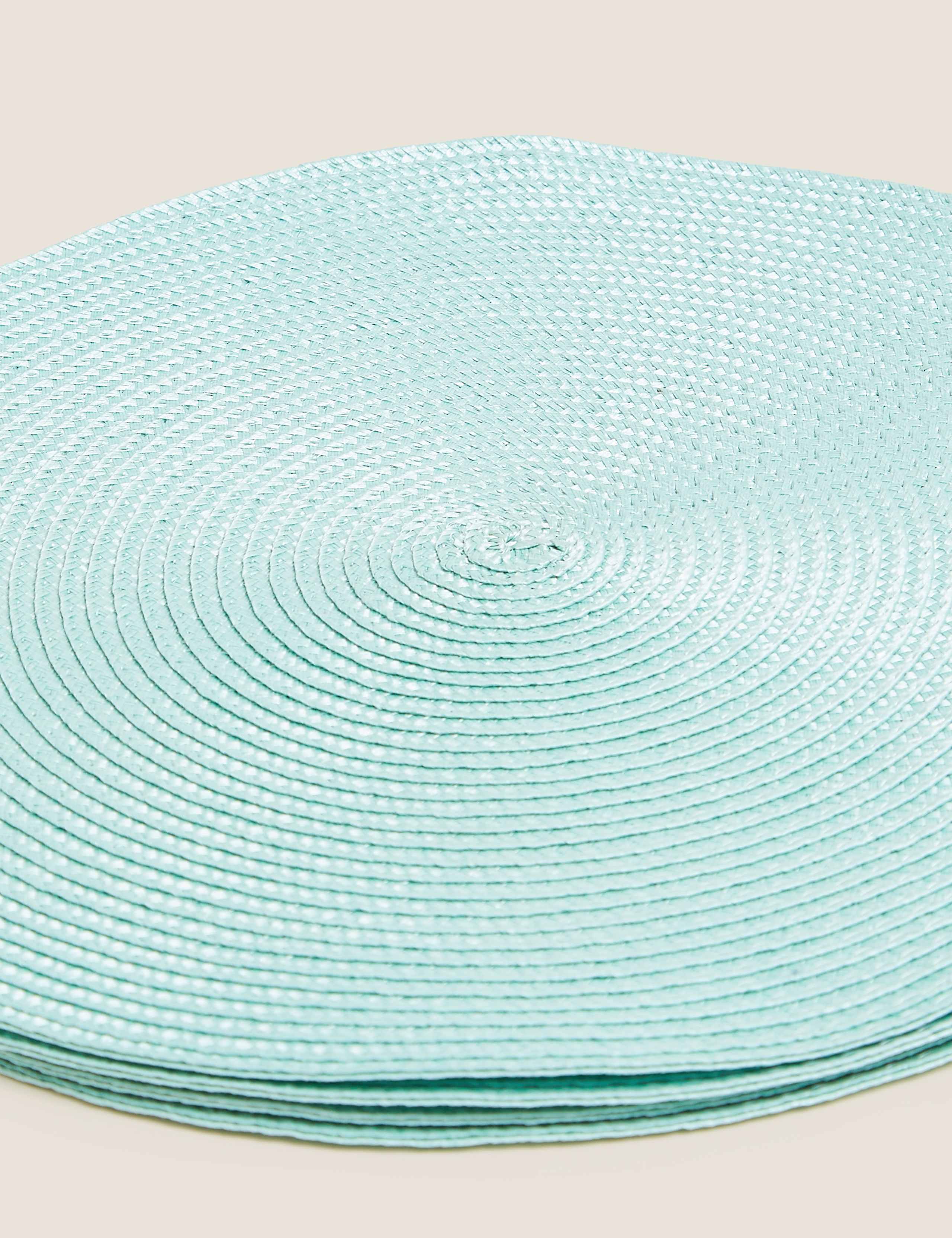 Set of 4 Round Woven Placemats 3 of 3