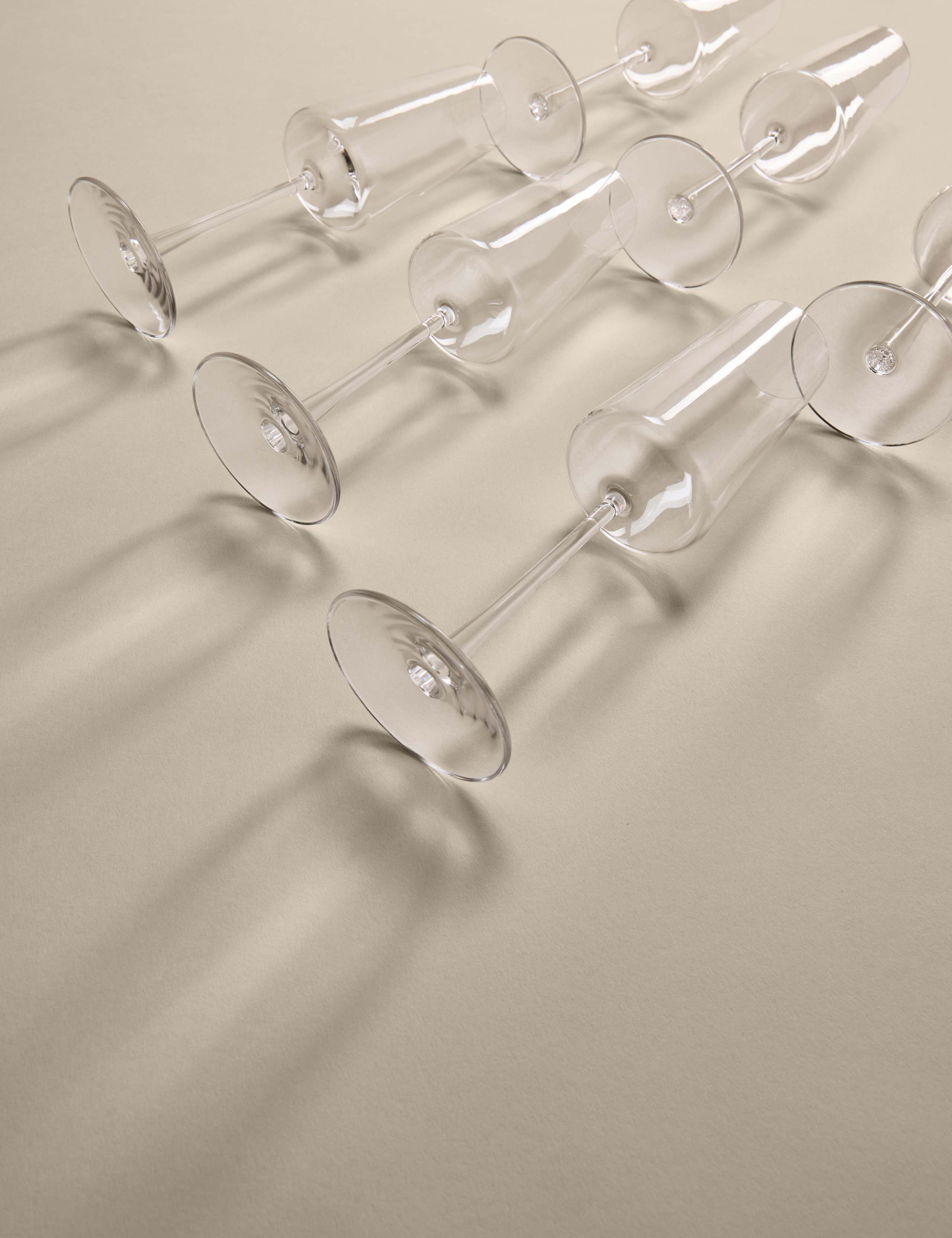 Set of 6 Modern Champagne Flutes 4 of 6