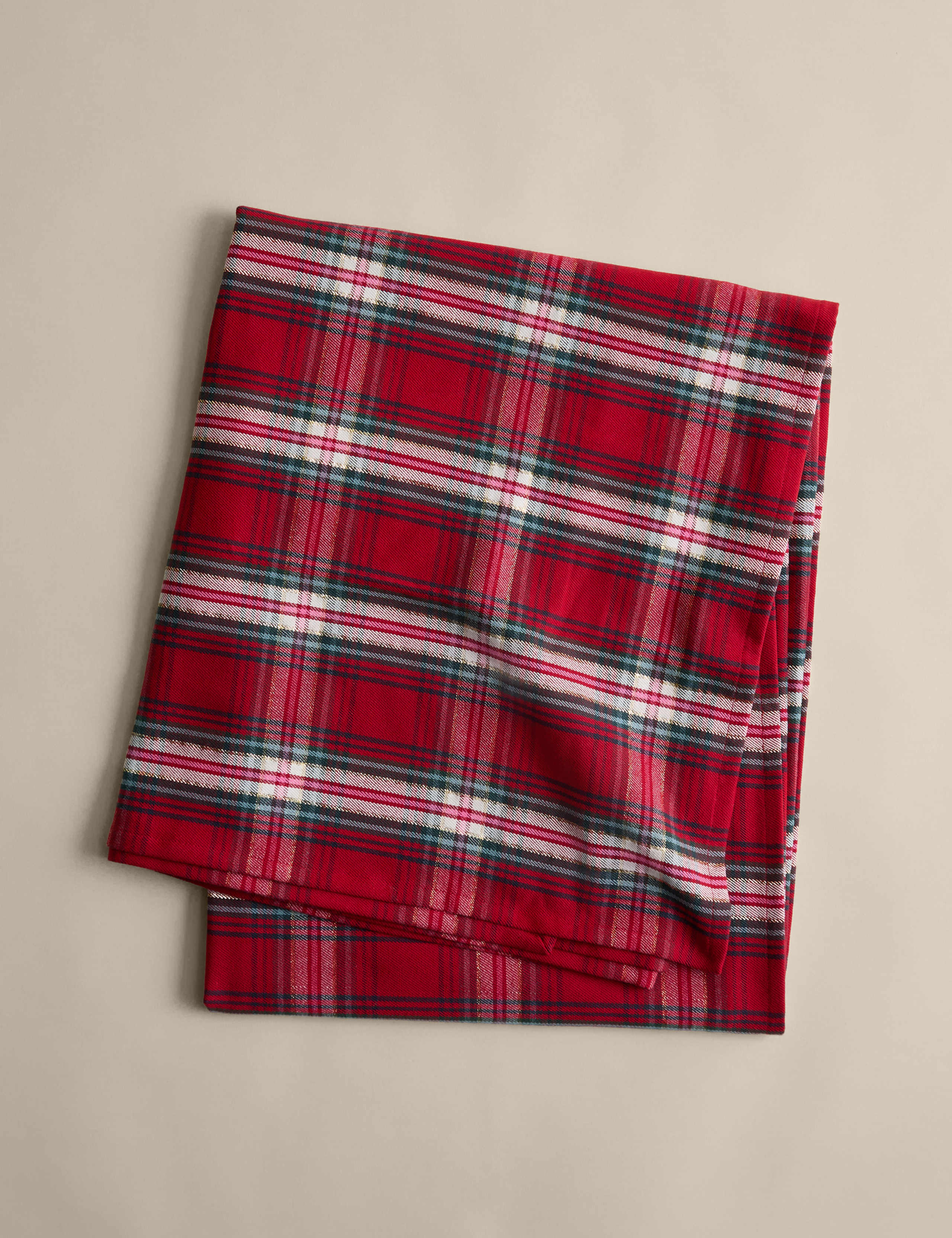 Cotton Rich Tartan Tablecloth 3 of 4