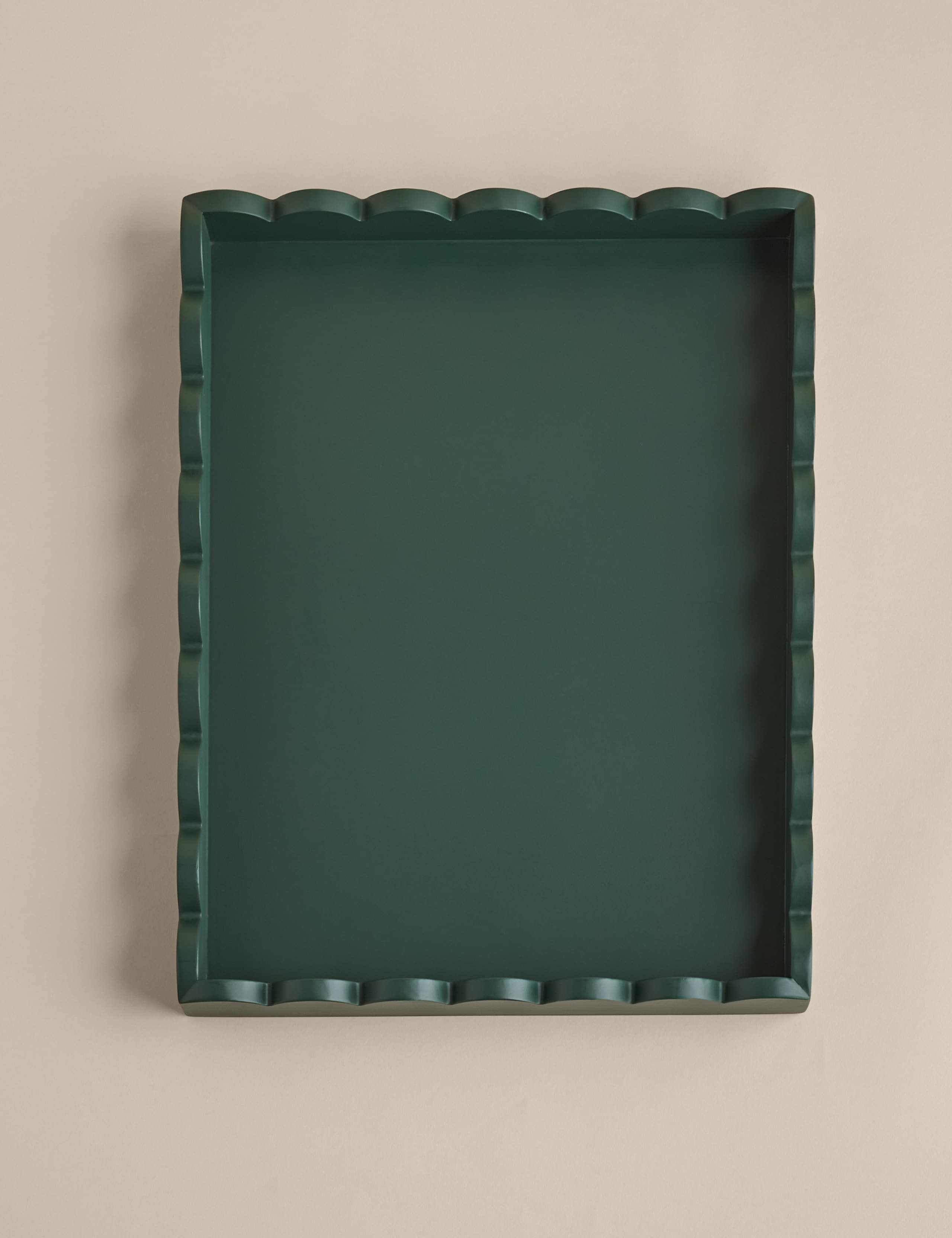 Wooden Scallop Tray 2 of 4