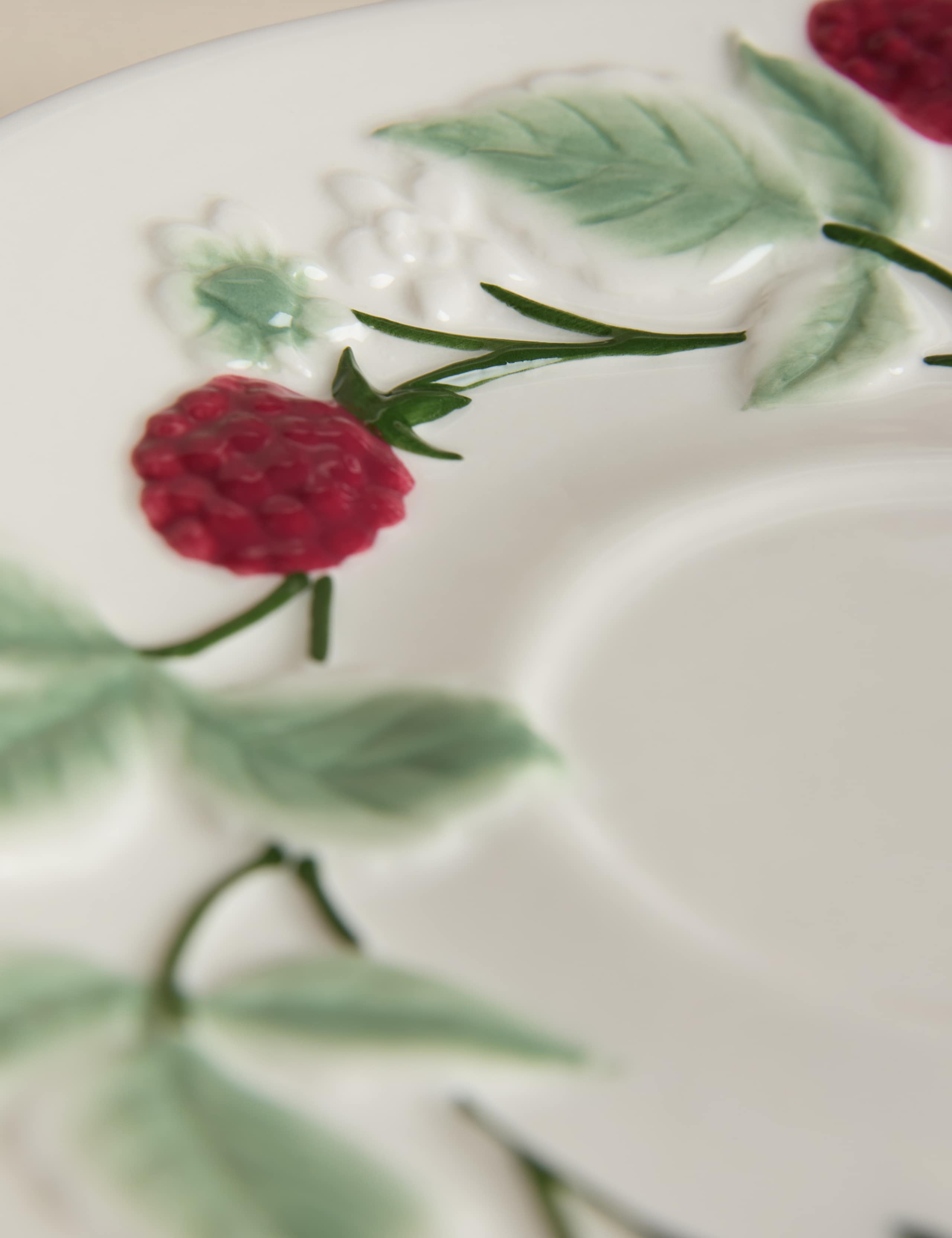 Bramble Cup & Saucer 3 of 6