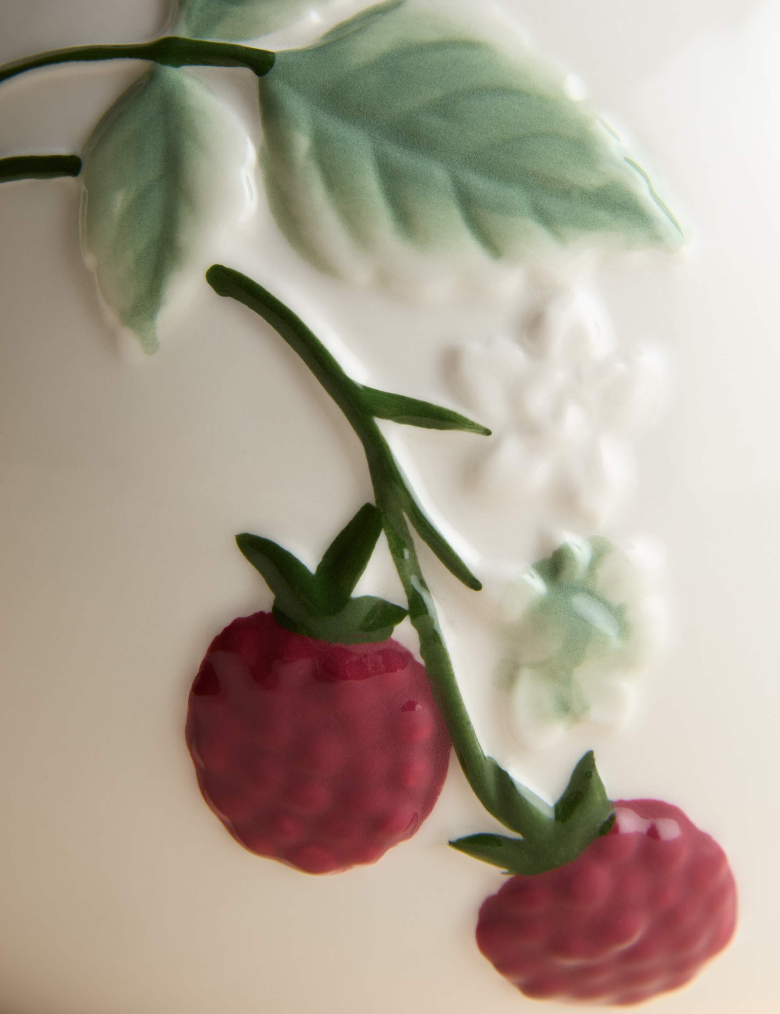 Bramble Teapot 3 of 6