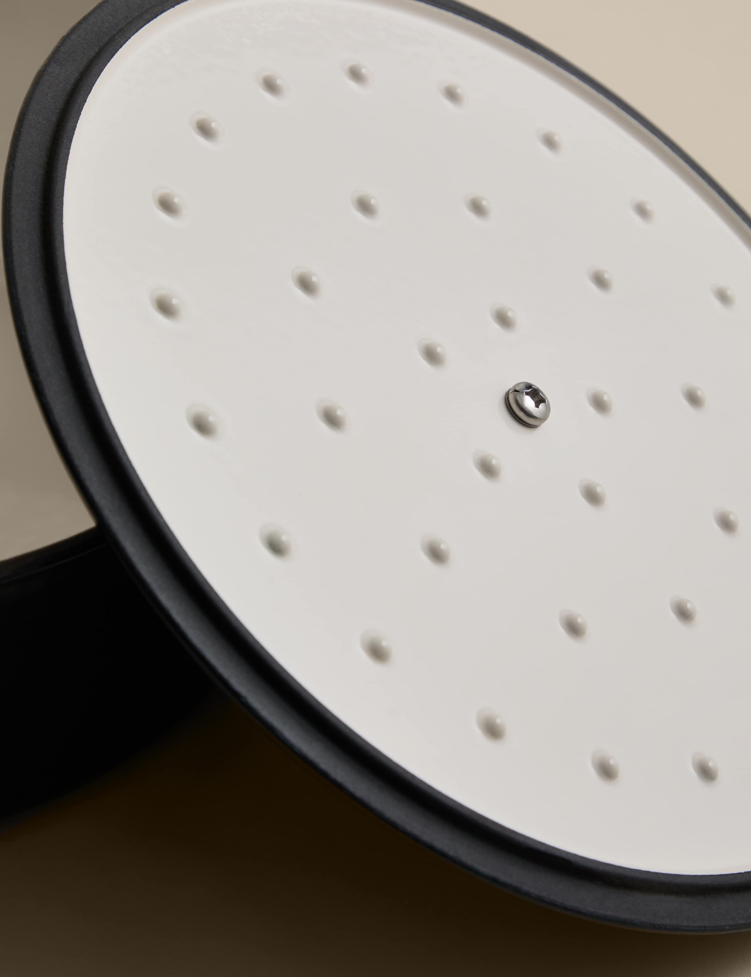 Cast Iron Shallow Casserole Dish 7 of 8